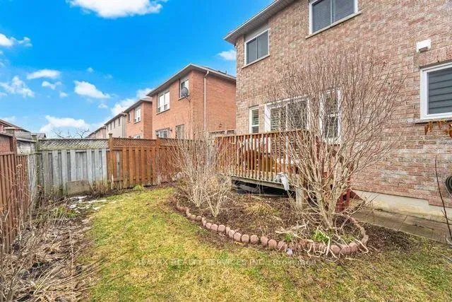 Photo 36 of 103 Starhill Crescent, Brampton, Sandringham-Wellington — HOMEH