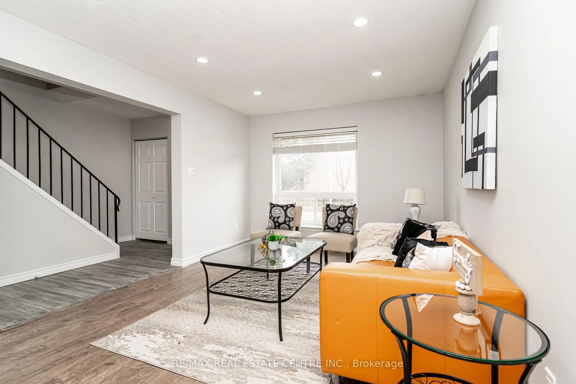 Photo 9 of Unit 75, 75 Mcmullen Crescent, Brampton, Central Park — HOMEH