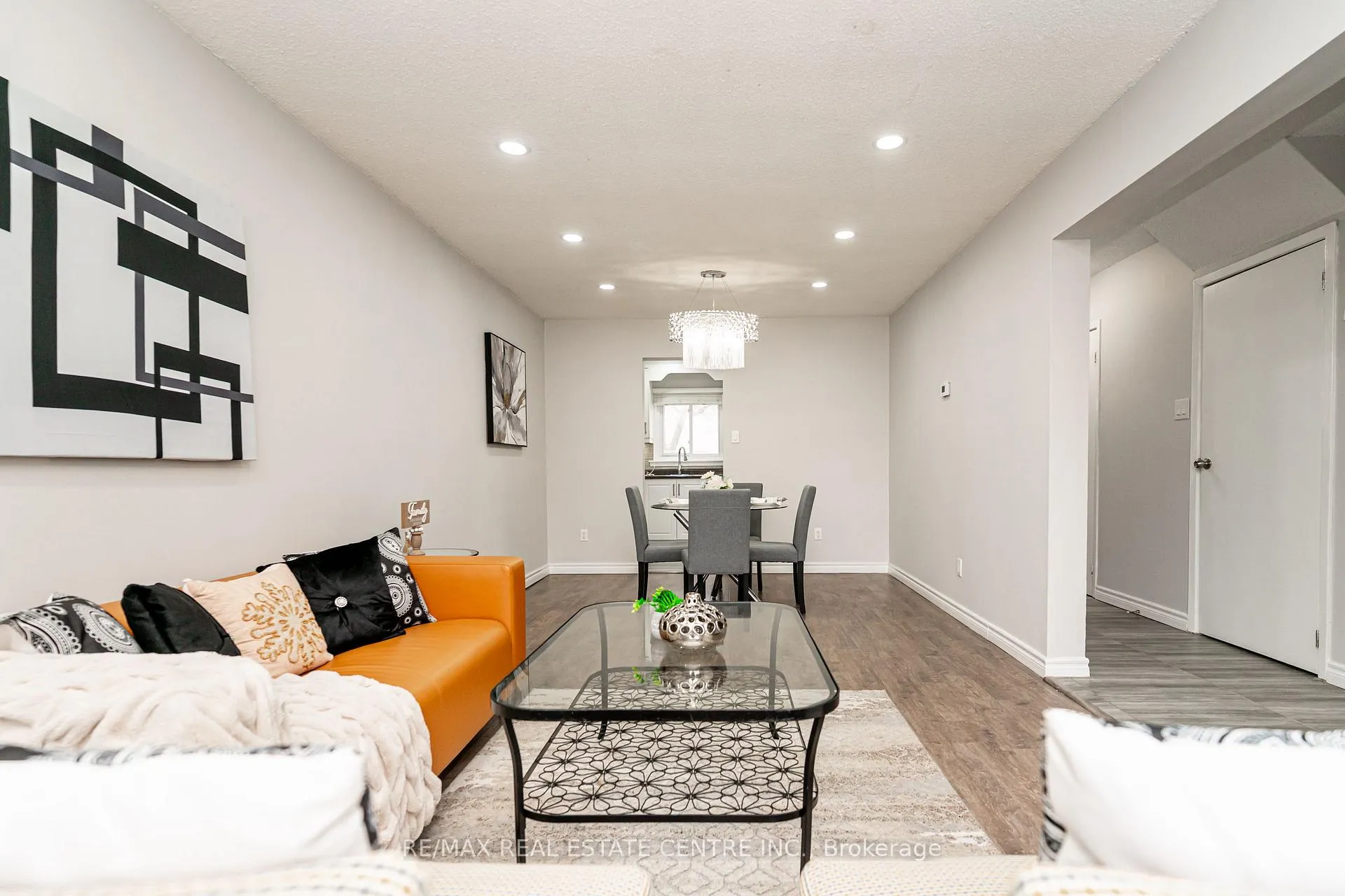 Photo 10 of Unit 75, 75 Mcmullen Crescent, Brampton, Central Park — HOMEH