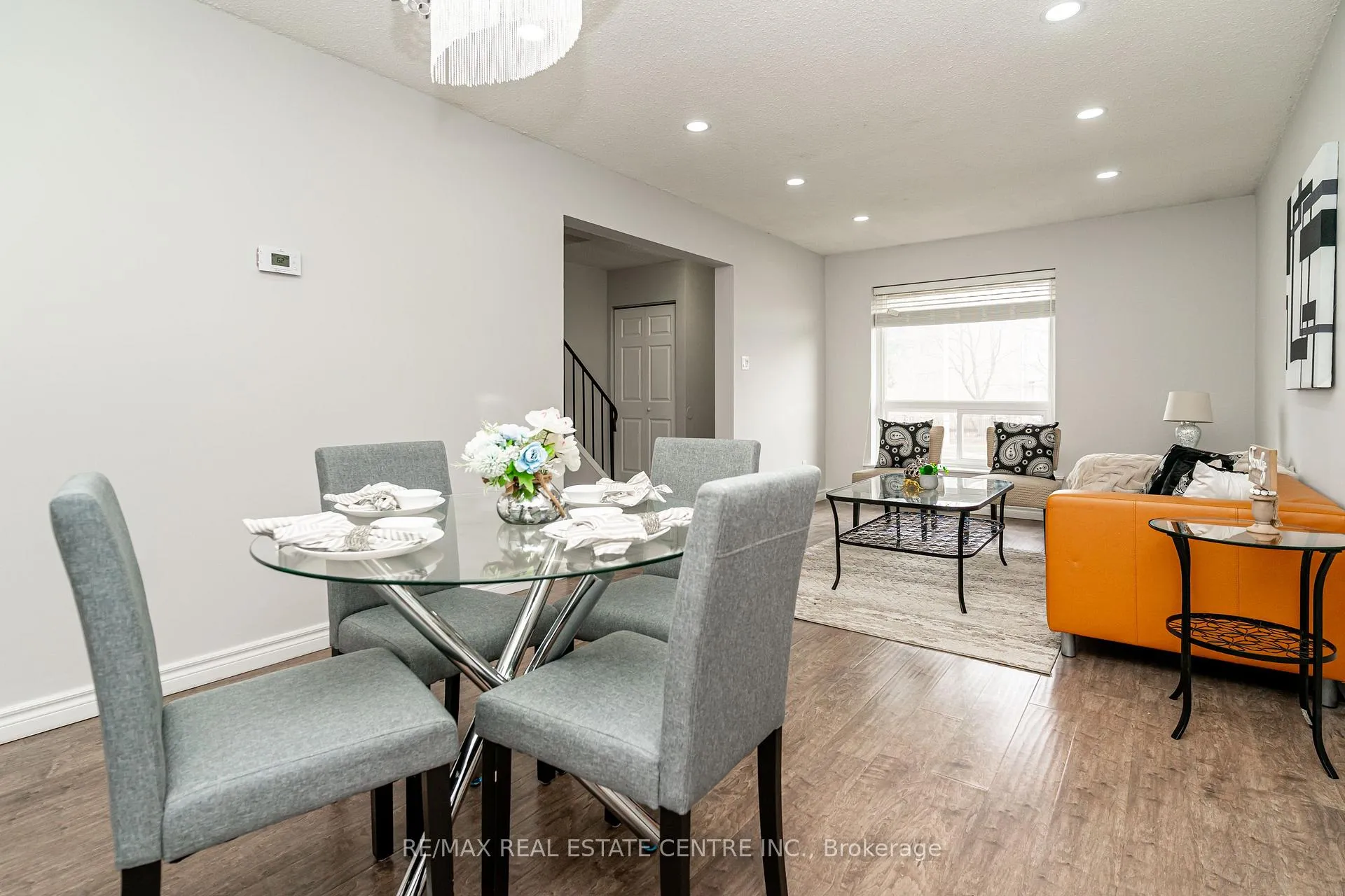 Photo 12 of Unit 75, 75 Mcmullen Crescent, Brampton, Central Park — HOMEH