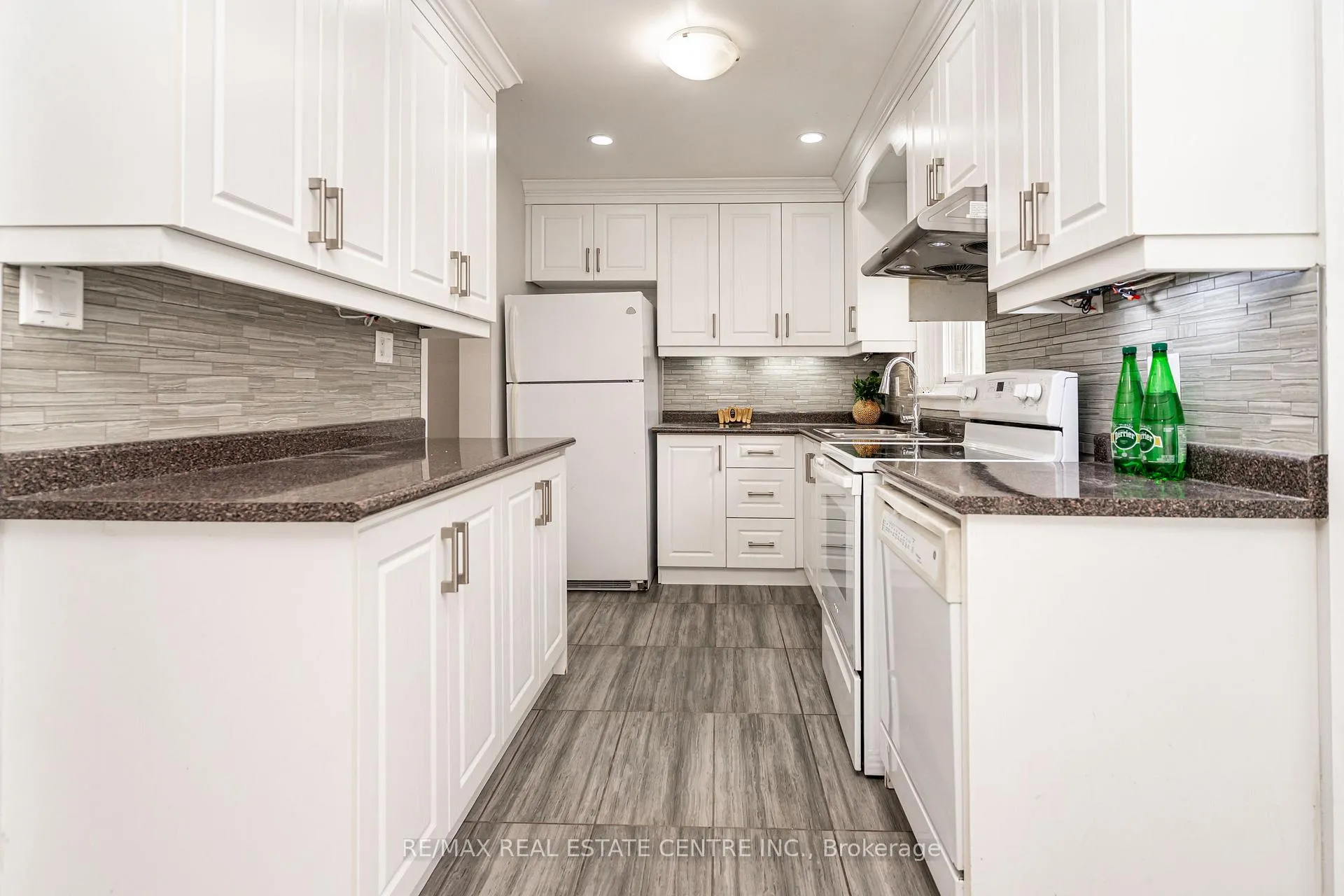 Photo 15 of Unit 75, 75 Mcmullen Crescent, Brampton, Central Park — HOMEH