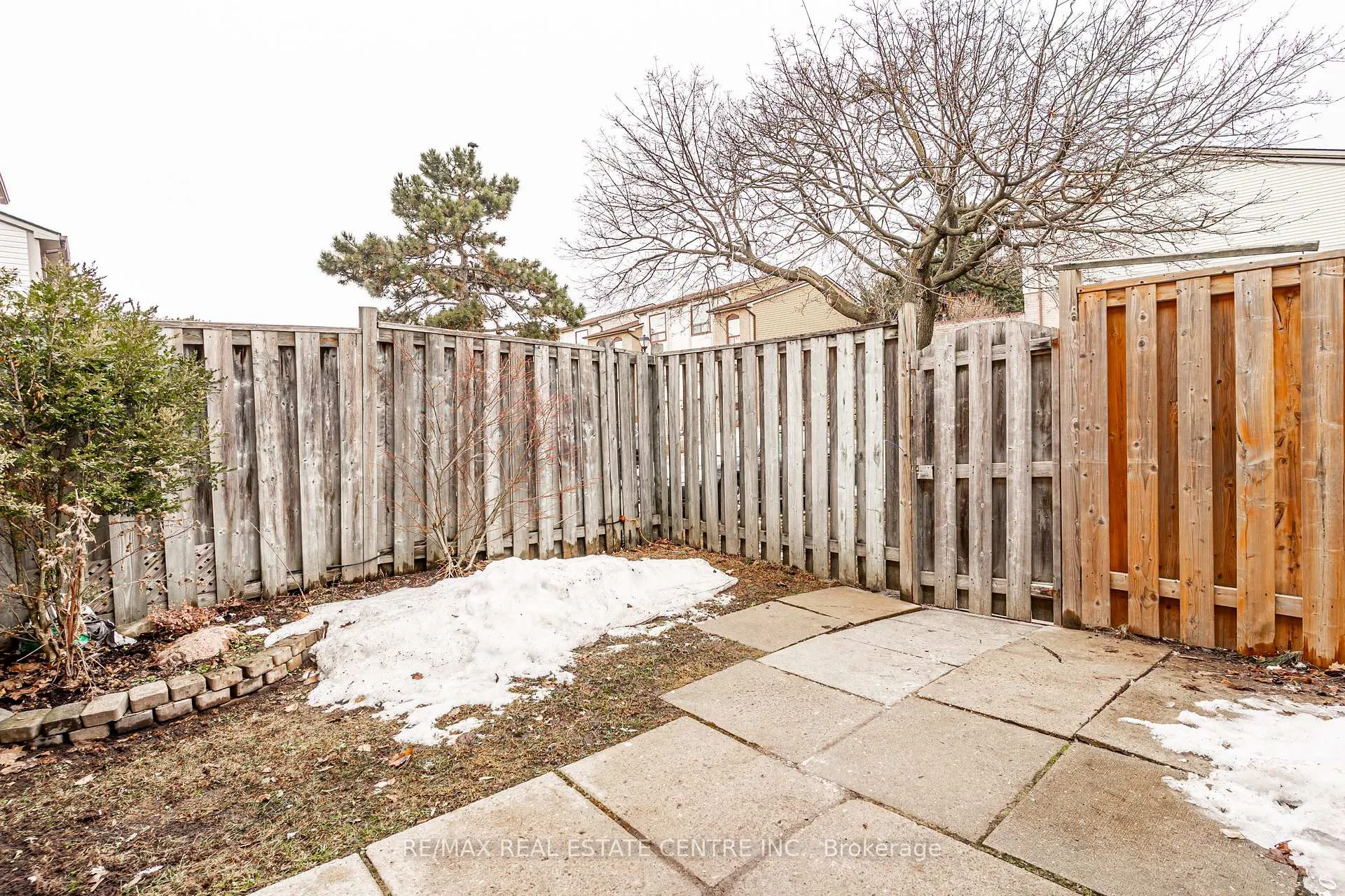 Photo 31 of Unit 75, 75 Mcmullen Crescent, Brampton, Central Park — HOMEH