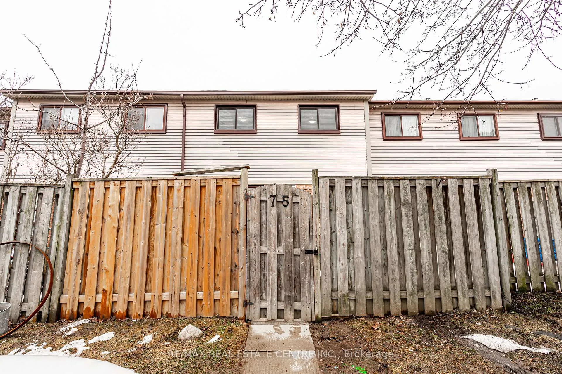 Photo 33 of Unit 75, 75 Mcmullen Crescent, Brampton, Central Park — HOMEH