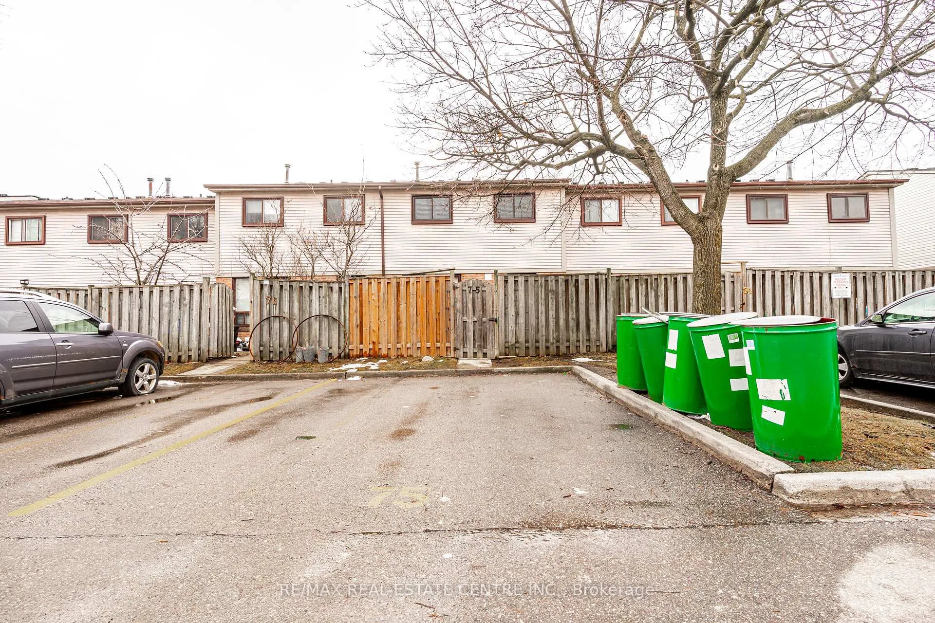 Photo 34 of Unit 75, 75 Mcmullen Crescent, Brampton, Central Park — HOMEH