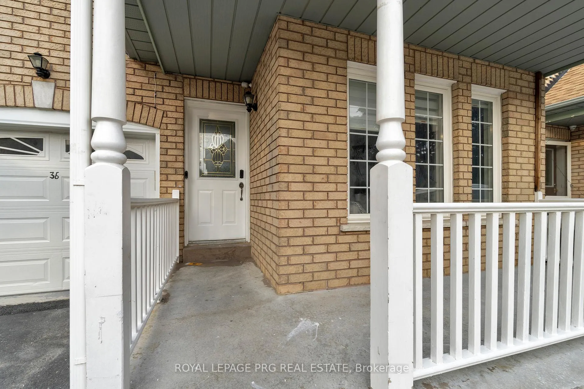 Photo 5 of Unit Upper Floor, 36 Zebra Trail, Brampton, Sandringham-Wellington — HOMEH
