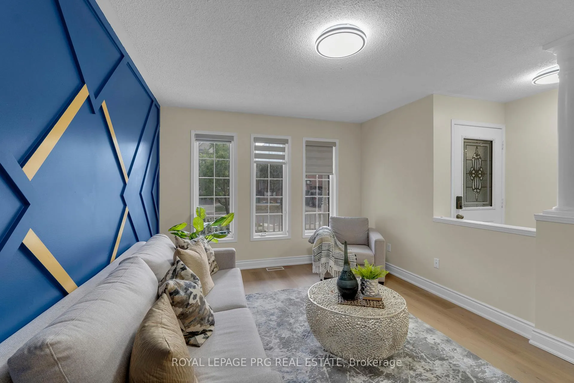 Photo 9 of Unit Upper Floor, 36 Zebra Trail, Brampton, Sandringham-Wellington — HOMEH