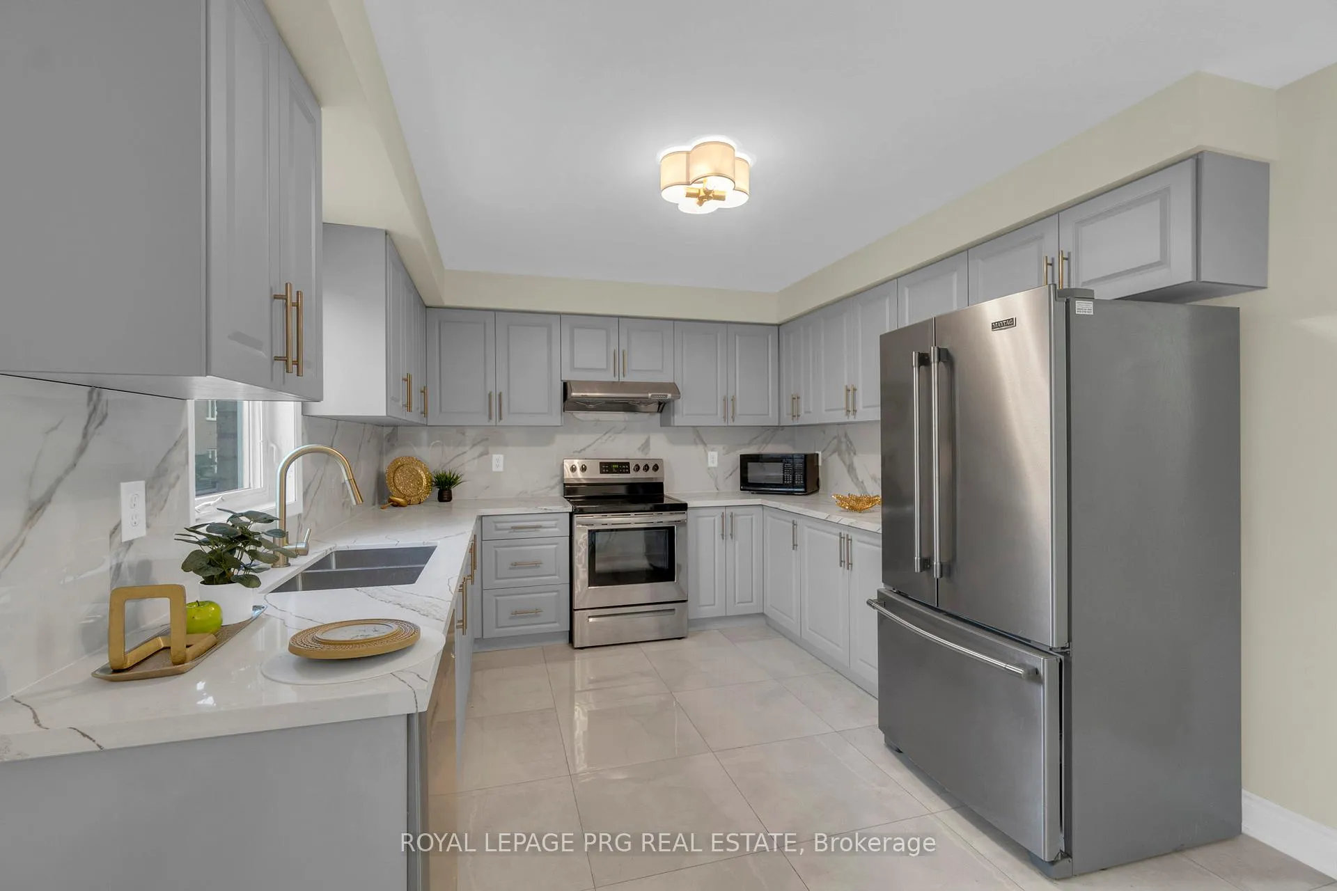 Photo 11 of Unit Upper Floor, 36 Zebra Trail, Brampton, Sandringham-Wellington — HOMEH
