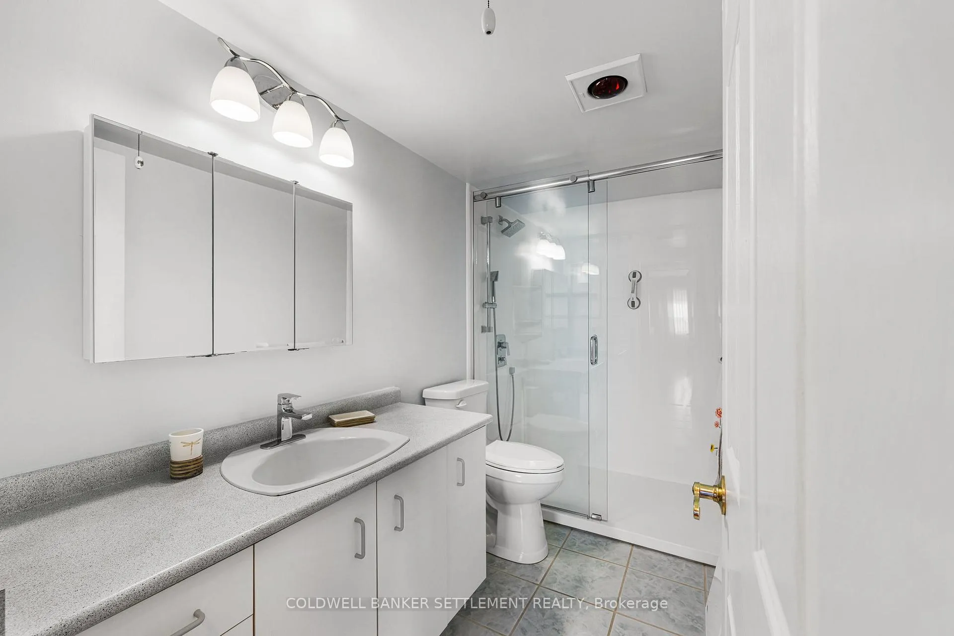 Photo 33 of Unit 304, 23 Rogers Road, Perth — HOMEH