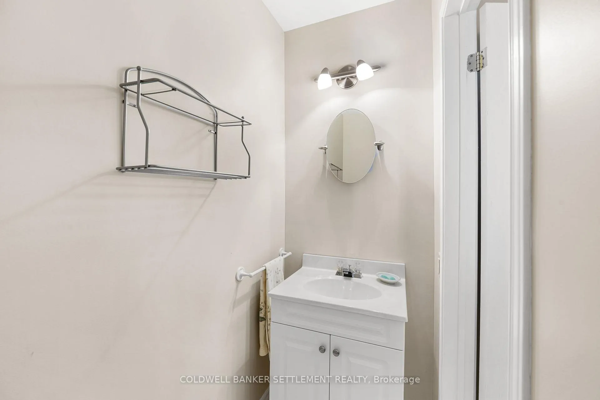 Photo 44 of Unit 304, 23 Rogers Road, Perth — HOMEH