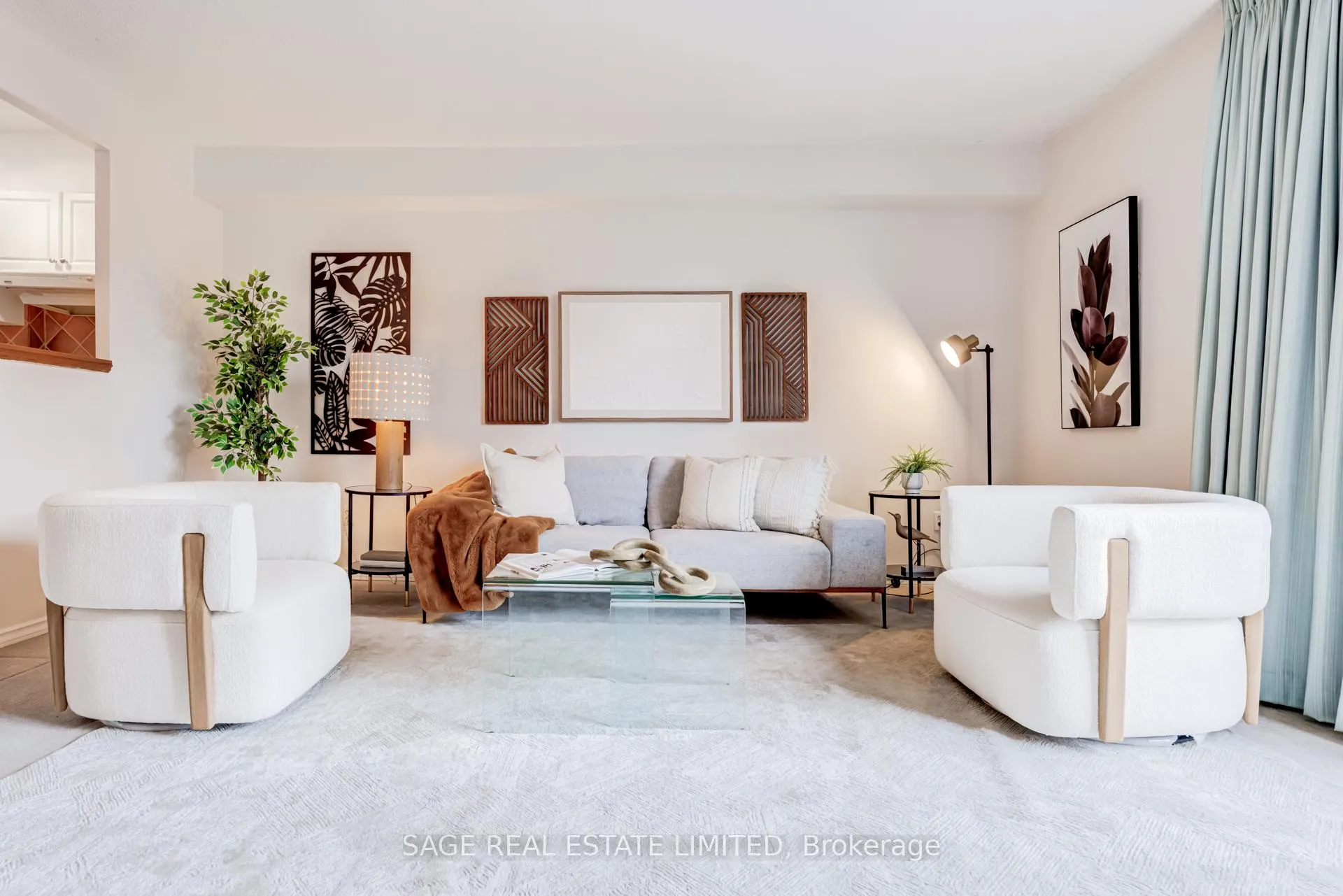 Photo 4 of Unit 503, 212 St. George Street, Toronto, The Annex — HOMEH