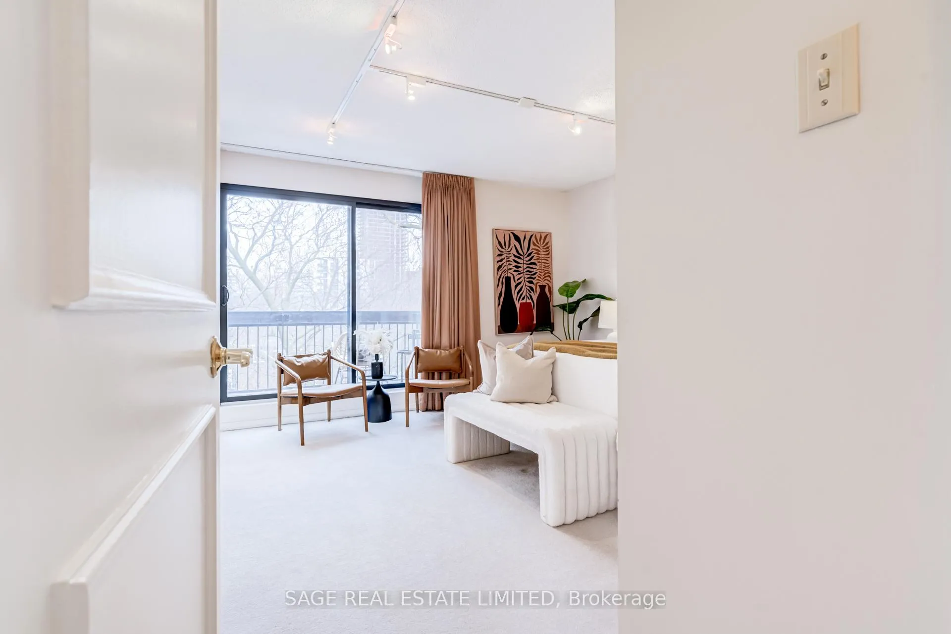 Photo 11 of Unit 503, 212 St. George Street, Toronto, The Annex — HOMEH