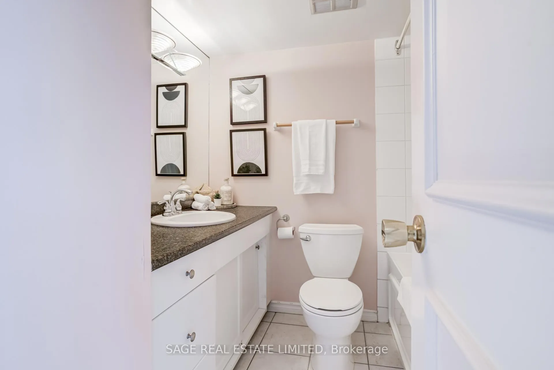 Photo 16 of Unit 503, 212 St. George Street, Toronto, The Annex — HOMEH