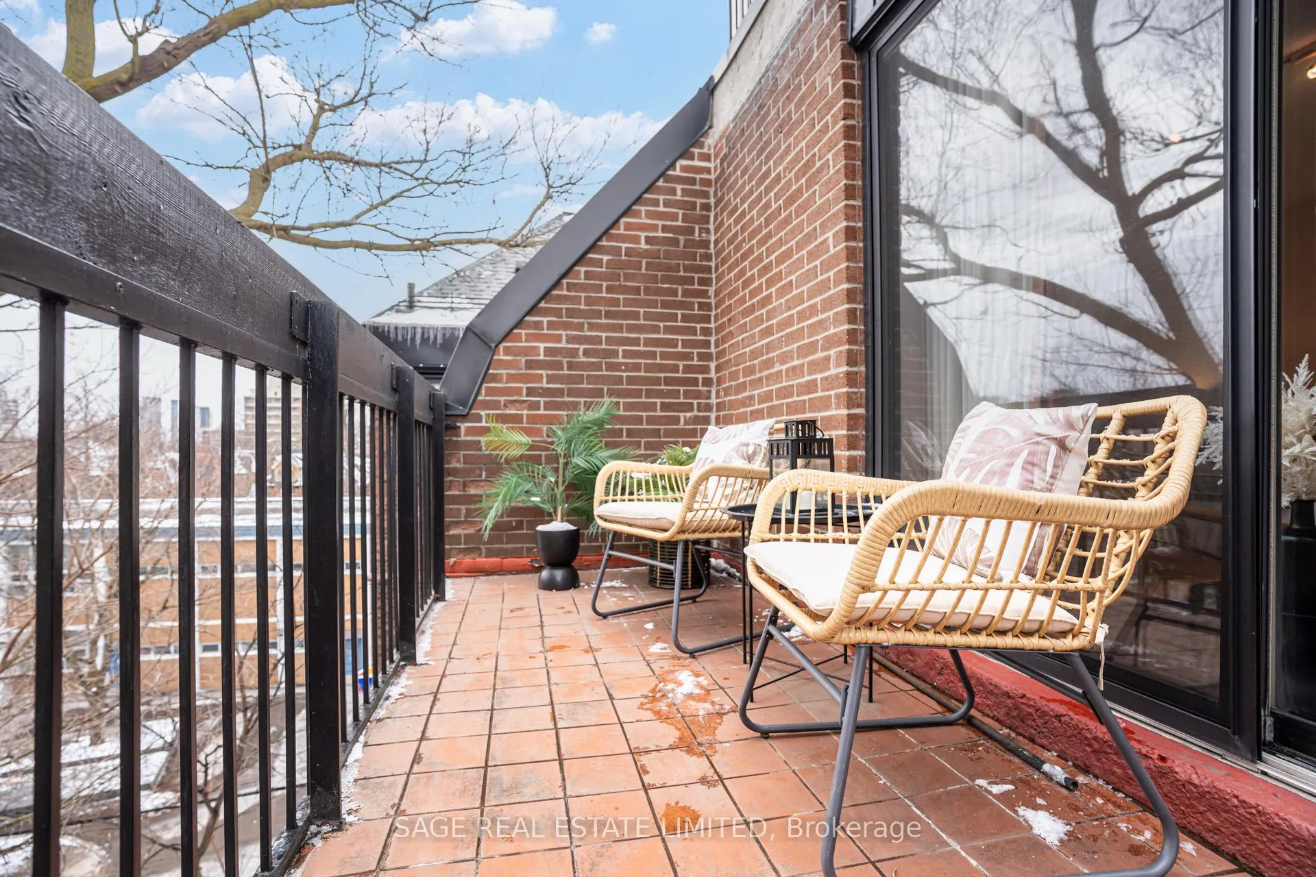 Photo 25 of Unit 503, 212 St. George Street, Toronto, The Annex — HOMEH