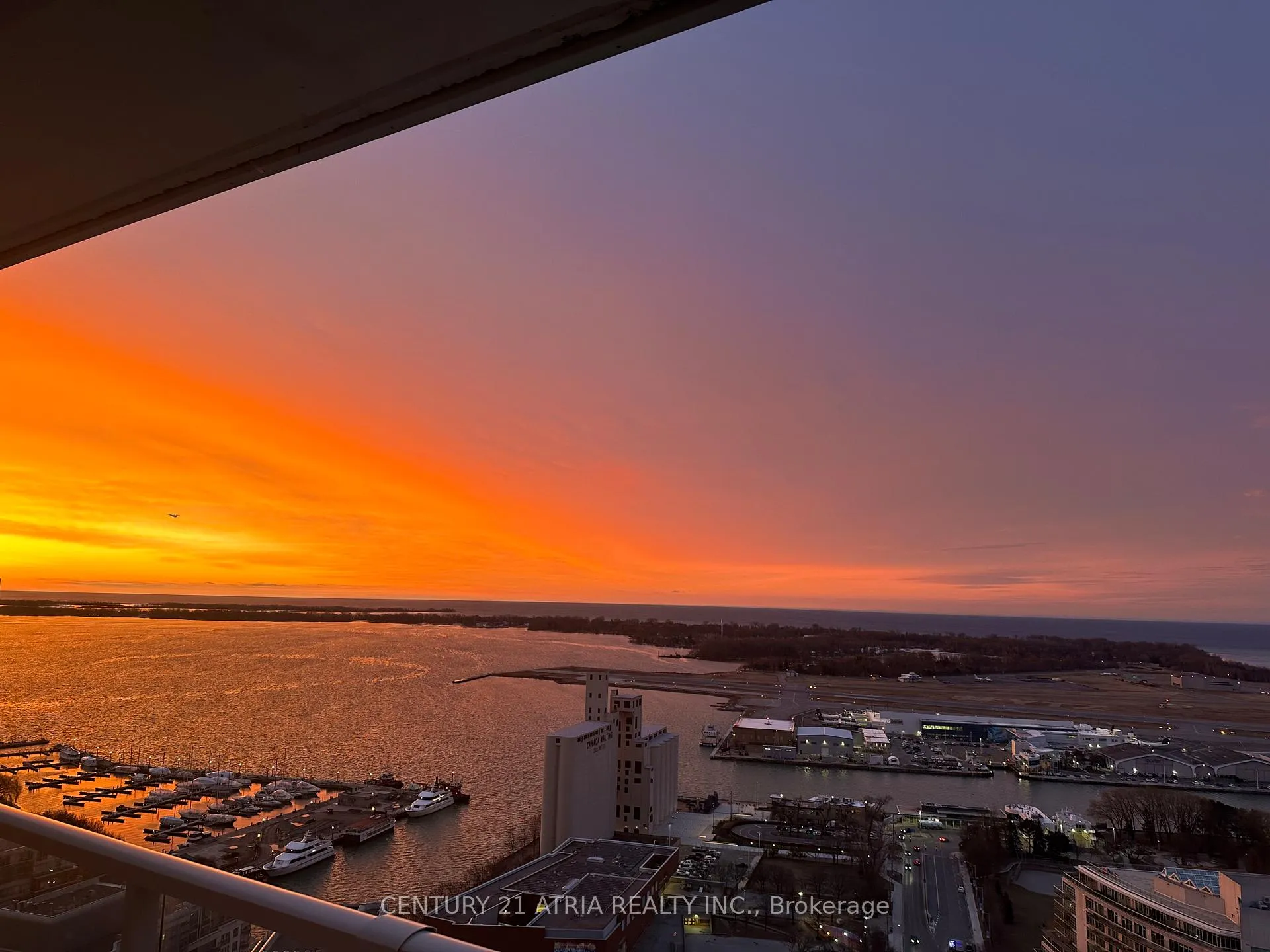Photo 10 of Unit 3612, 19 Bathurst Street, Toronto, Waterfront Communities — HOMEH