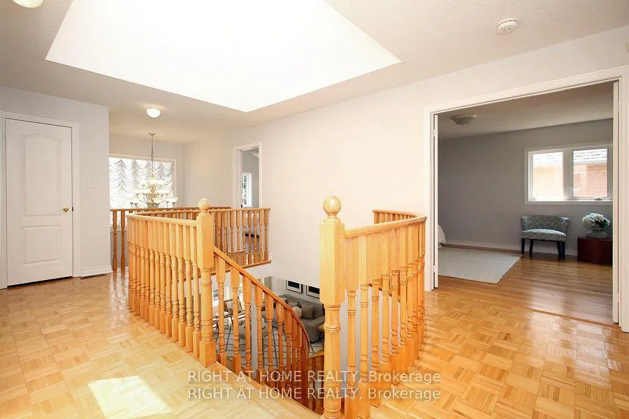 Photo 13 of 6 Pembrooke Road, Markham, Cachet — HOMEH