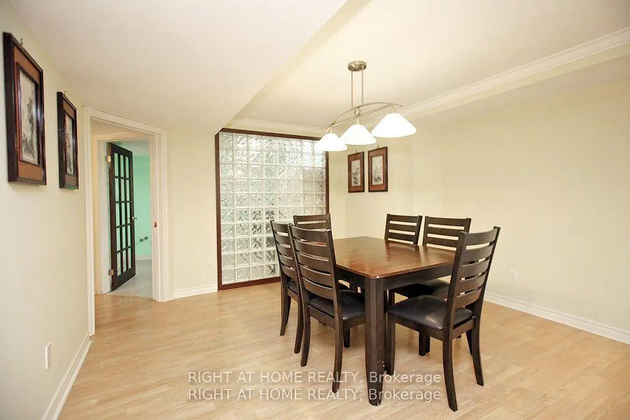 Photo 22 of 6 Pembrooke Road, Markham, Cachet — HOMEH