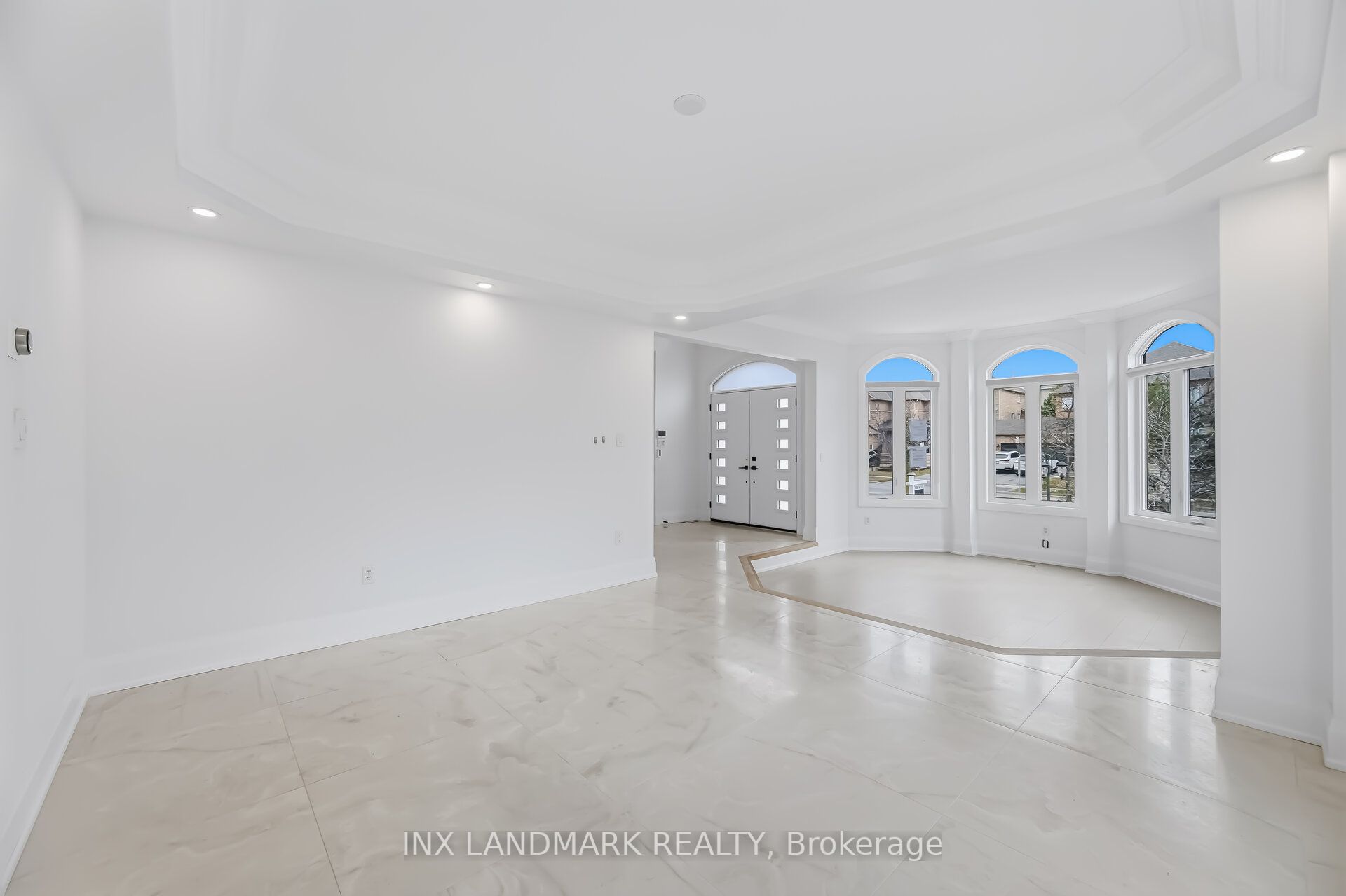 Photo 11 of 18 Forest Fountain Drive, Vaughan, Sonoma Heights — HOMEH