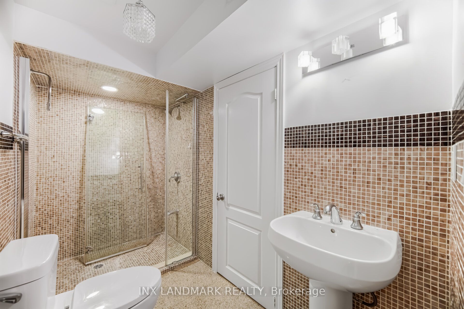 Photo 41 of 18 Forest Fountain Drive, Vaughan, Sonoma Heights — HOMEH