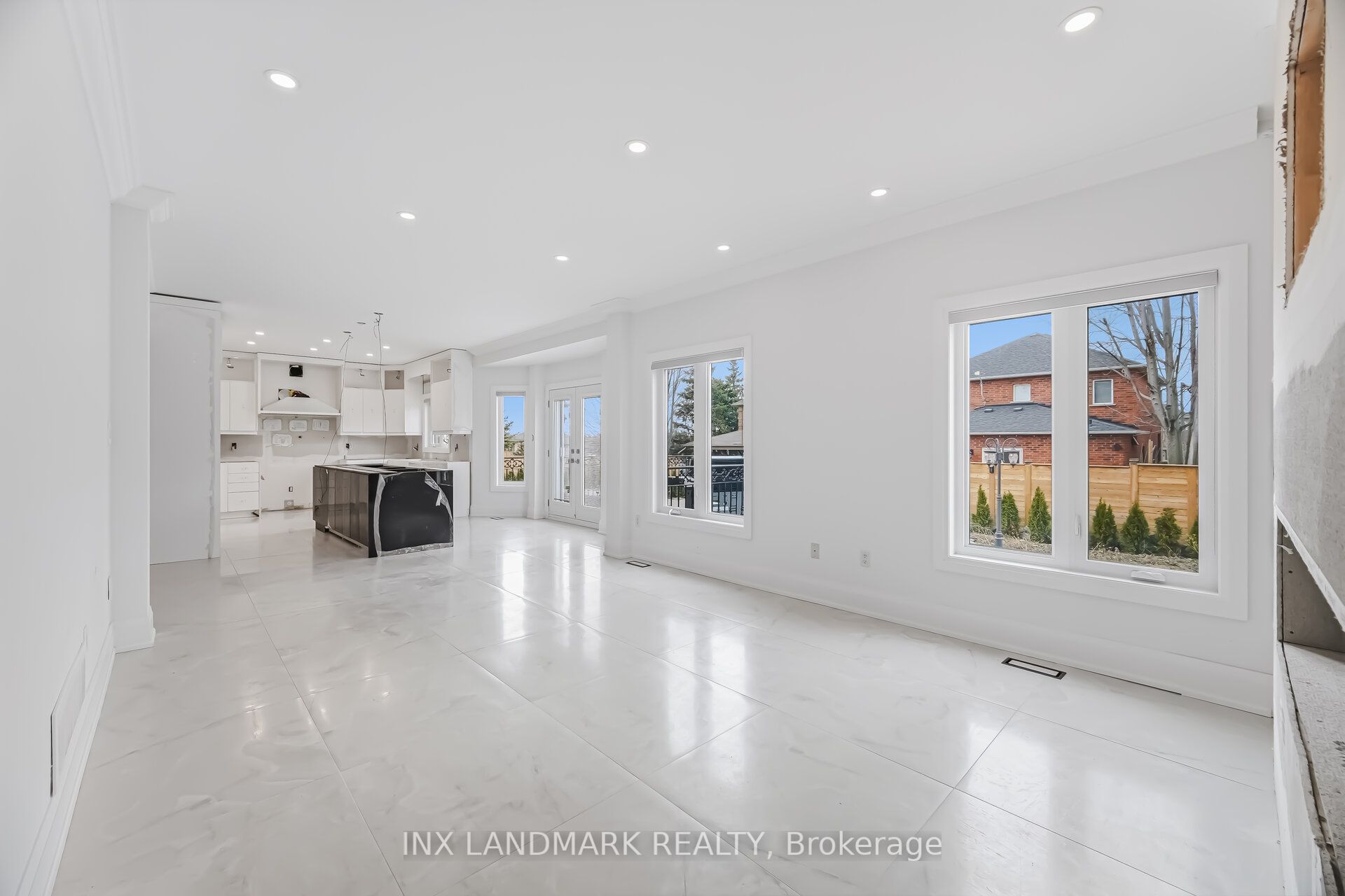 Photo 14 of 18 Forest Fountain Drive, Vaughan, Sonoma Heights — HOMEH