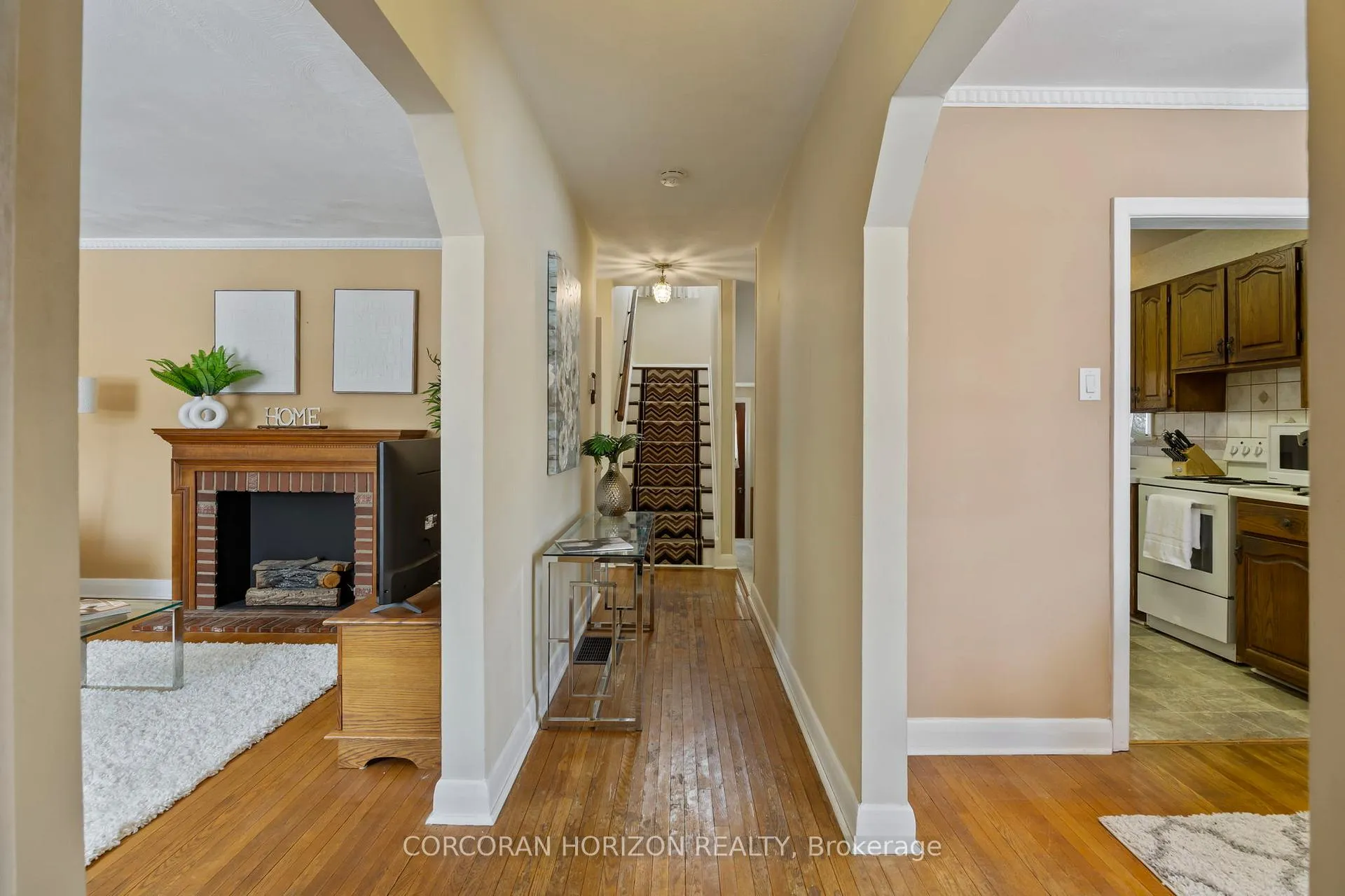 Photo 3 of 20 Robertsfield Crescent, Scarborough, Wexford-Maryvale — HOMEH