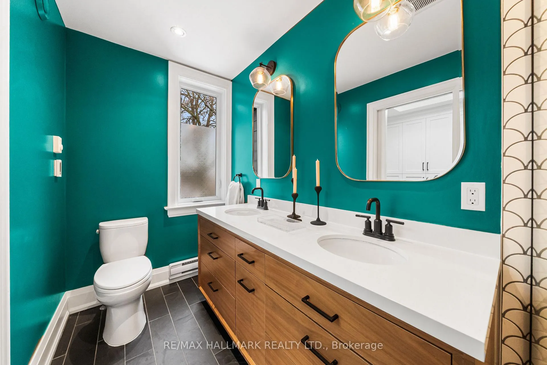Photo 39 of 181 Withrow Avenue, Toronto, North Riverdale — HOMEH