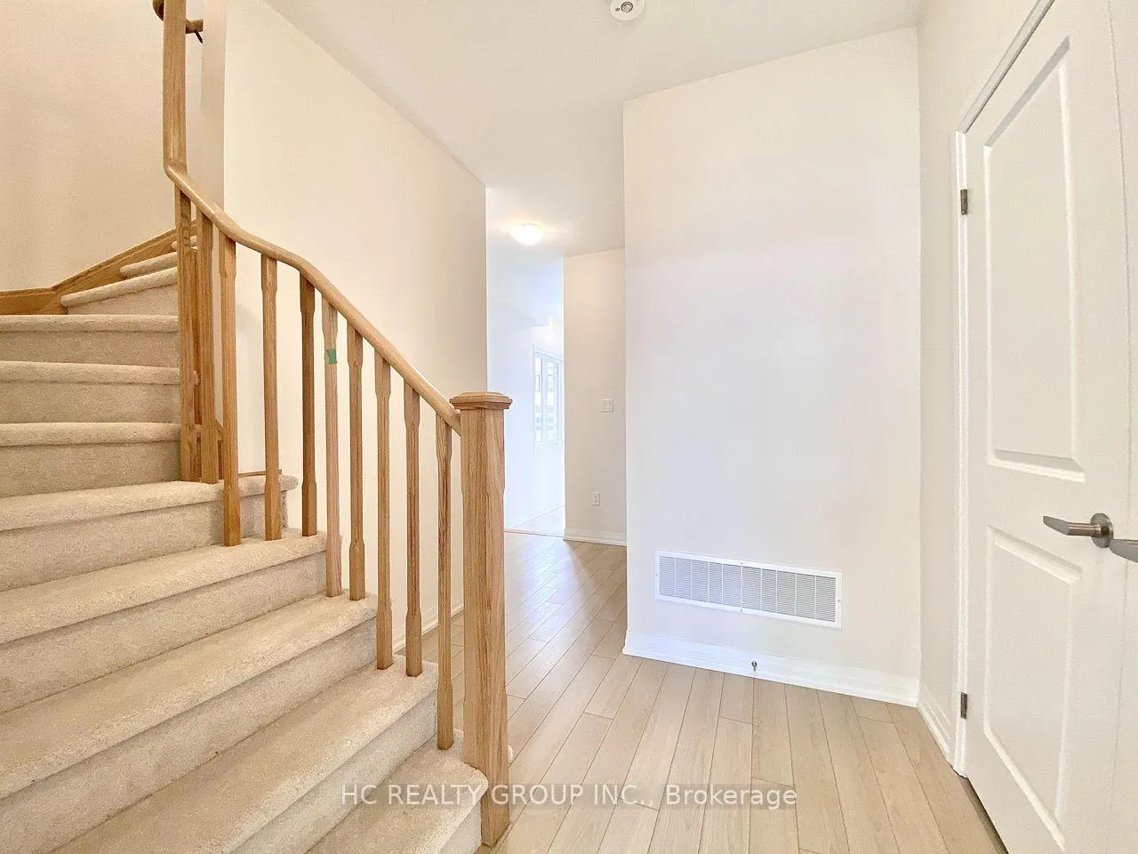 Photo 16 of 30 Stoeber Lane, Markham, Box Grove — HOMEH