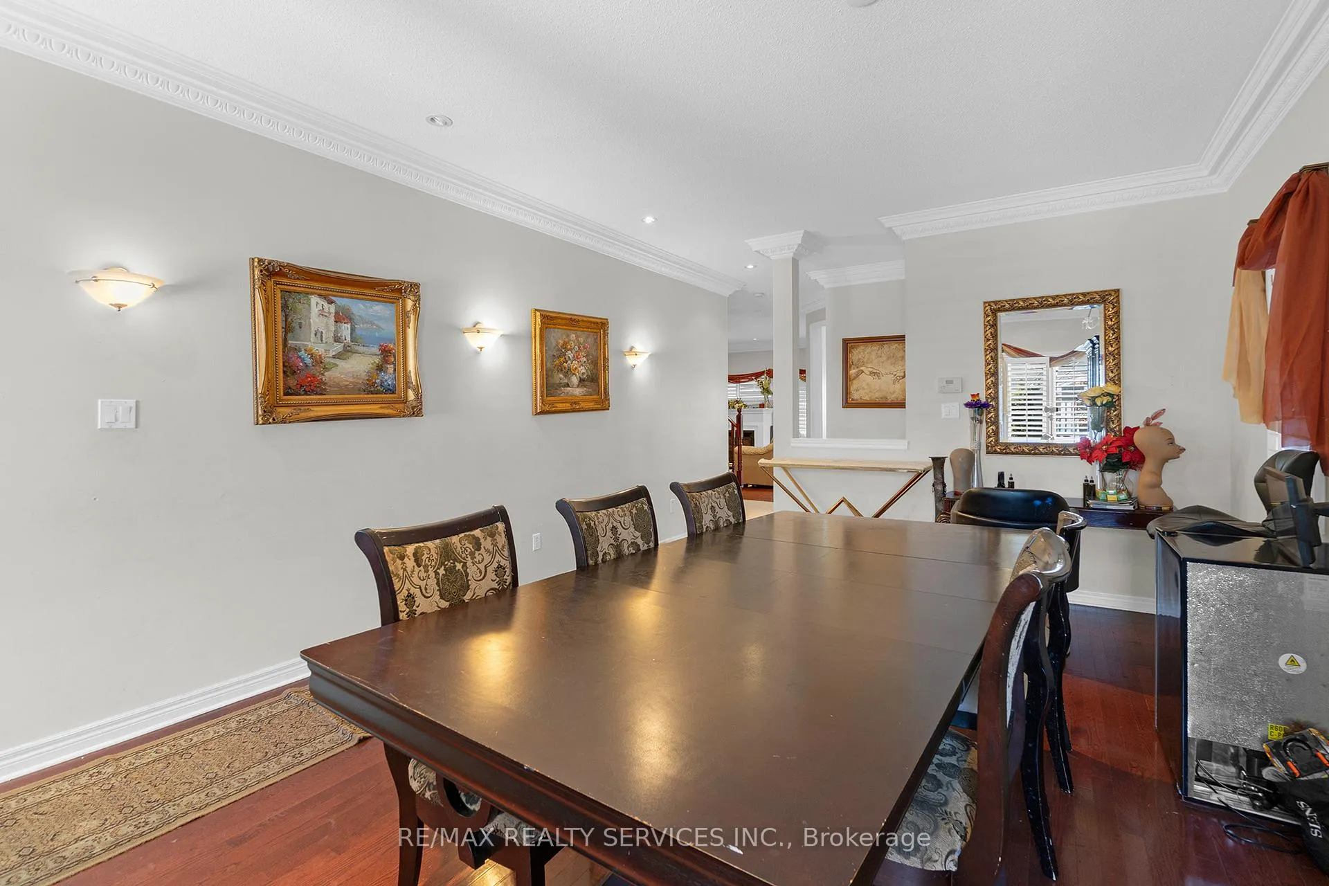 Photo 8 of 43 Masters Green Crescent, Brampton, Snelgrove — HOMEH