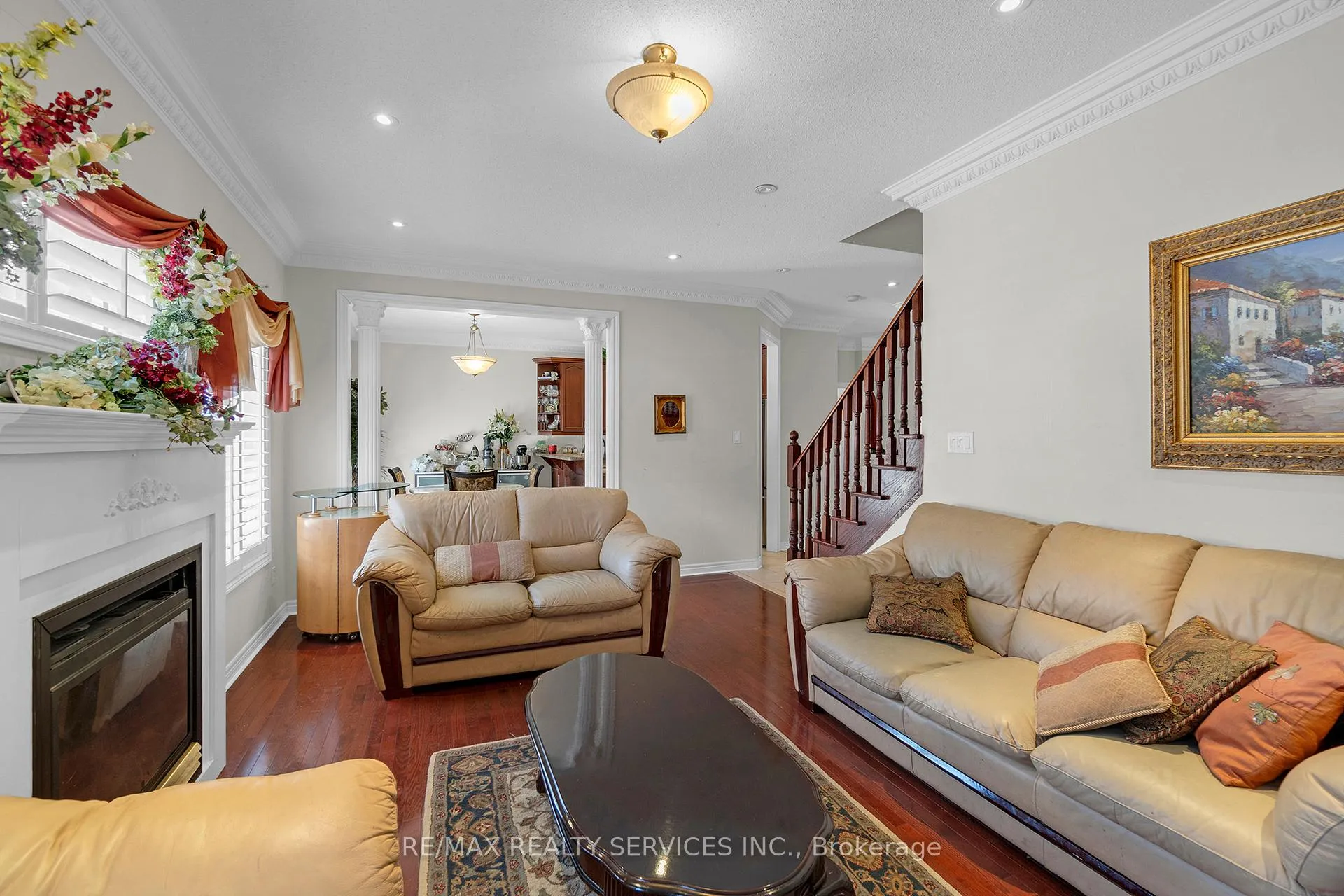 Photo 18 of 43 Masters Green Crescent, Brampton, Snelgrove — HOMEH