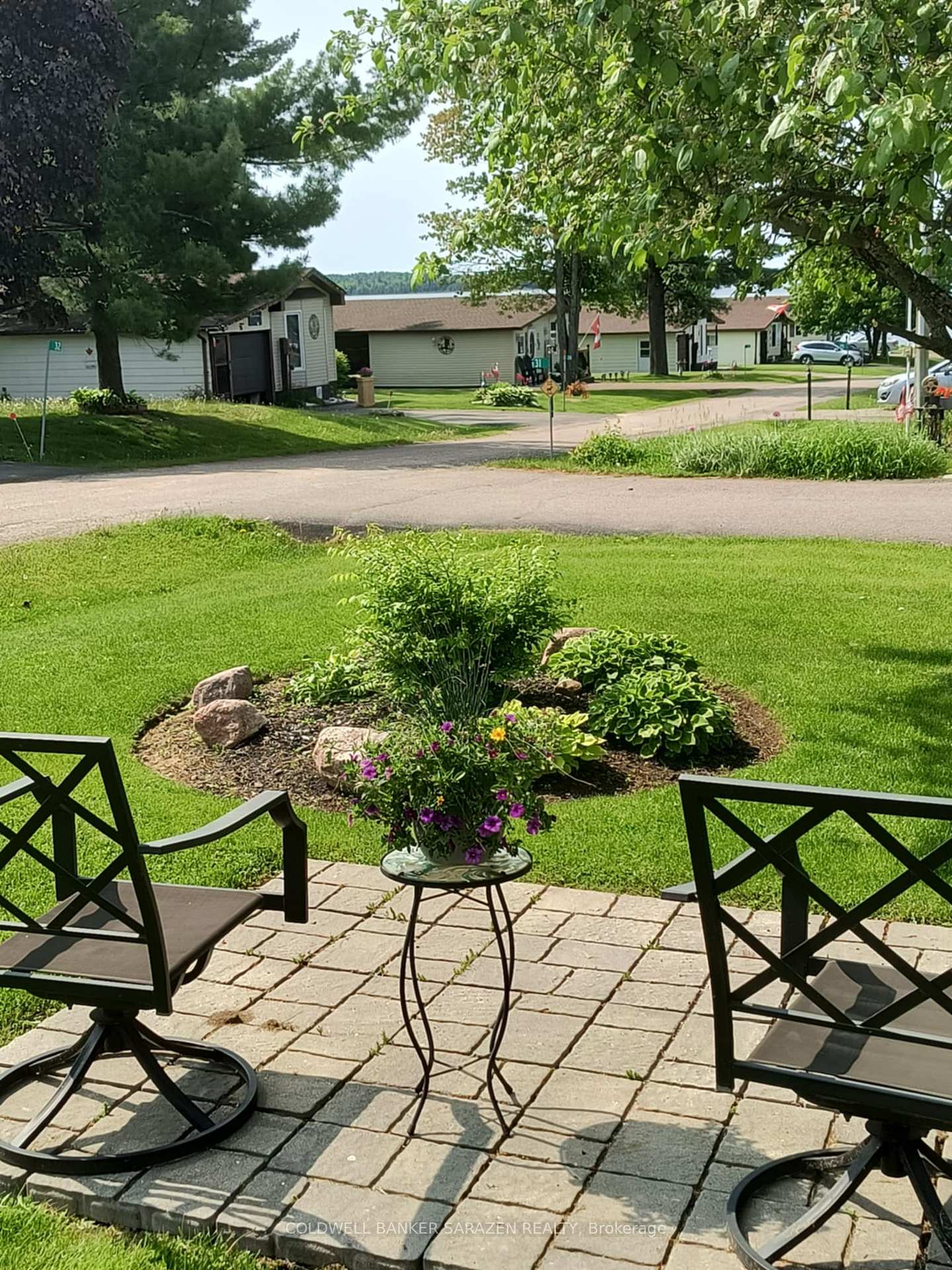 Photo 13 of 35 Evergreen Lane, McNab/Braeside, Mcnab/Braeside Twps — HOMEH
