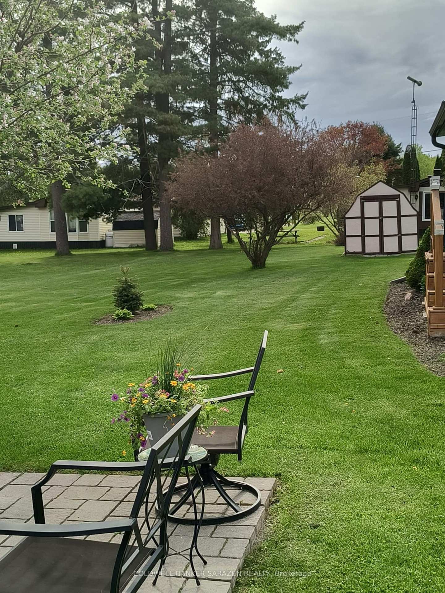 Photo 19 of 35 Evergreen Lane, McNab/Braeside, Mcnab/Braeside Twps — HOMEH