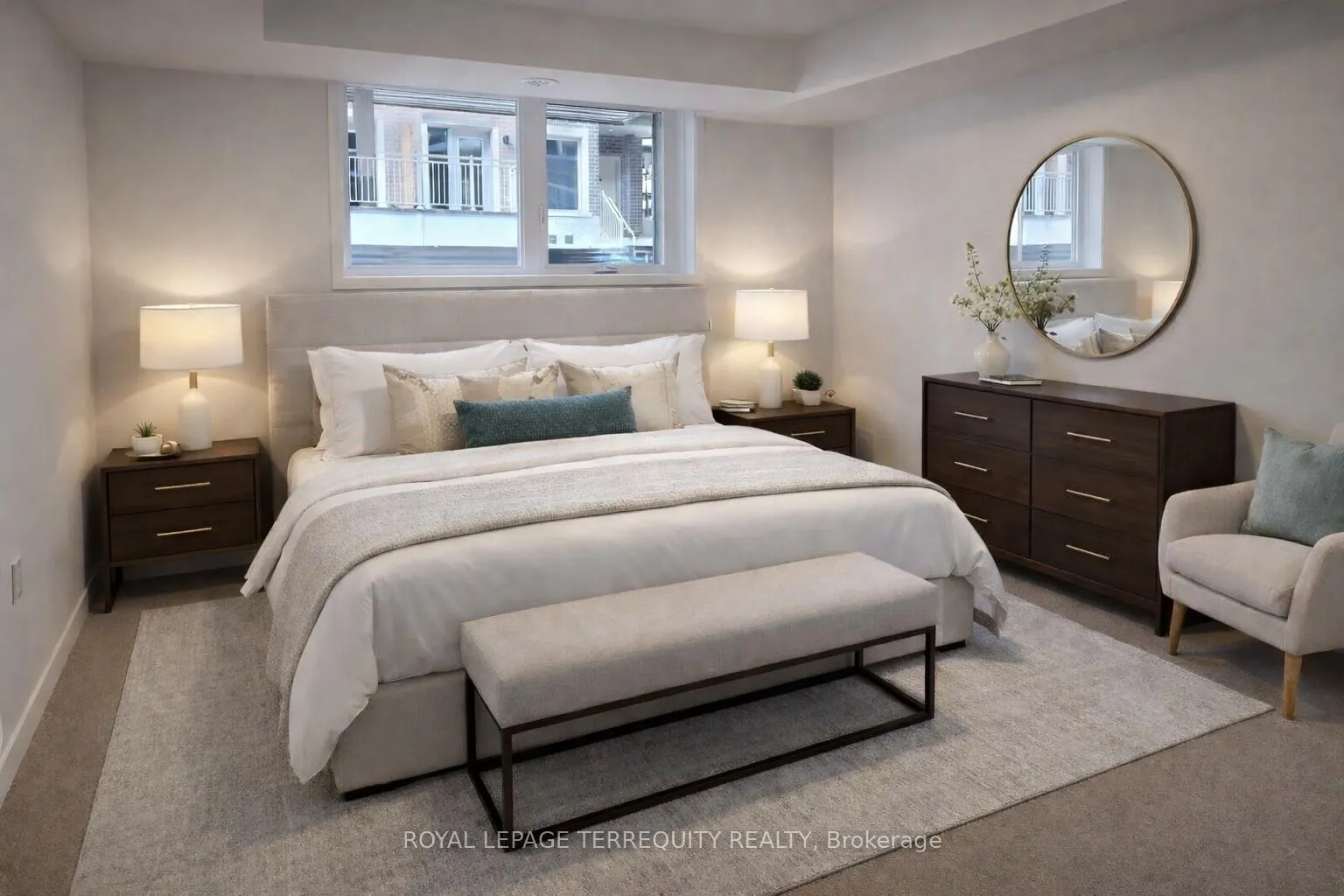 Photo 8 of Unit 33, 21 Honeycrisp Crescent, Vaughan, Vaughan Corporate Centre — HOMEH