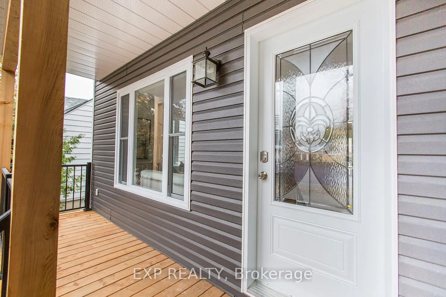 Photo 2 of Unit A, 183 Kipp Street, Ottawa, Vanier — HOMEH
