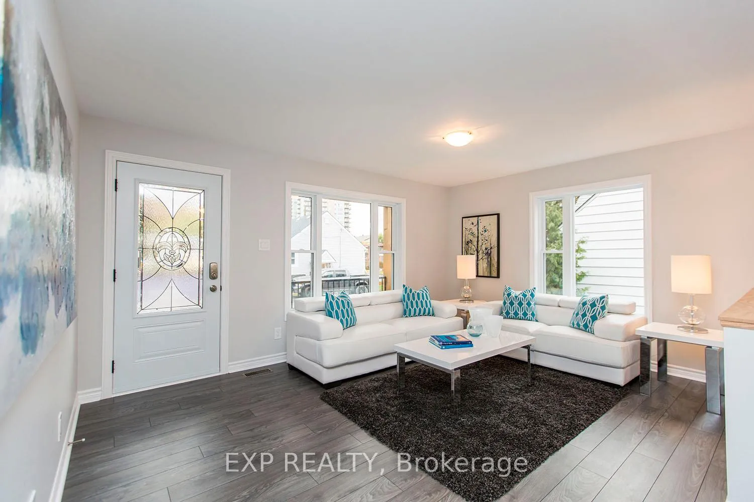 Photo 4 of Unit A, 183 Kipp Street, Ottawa, Vanier — HOMEH