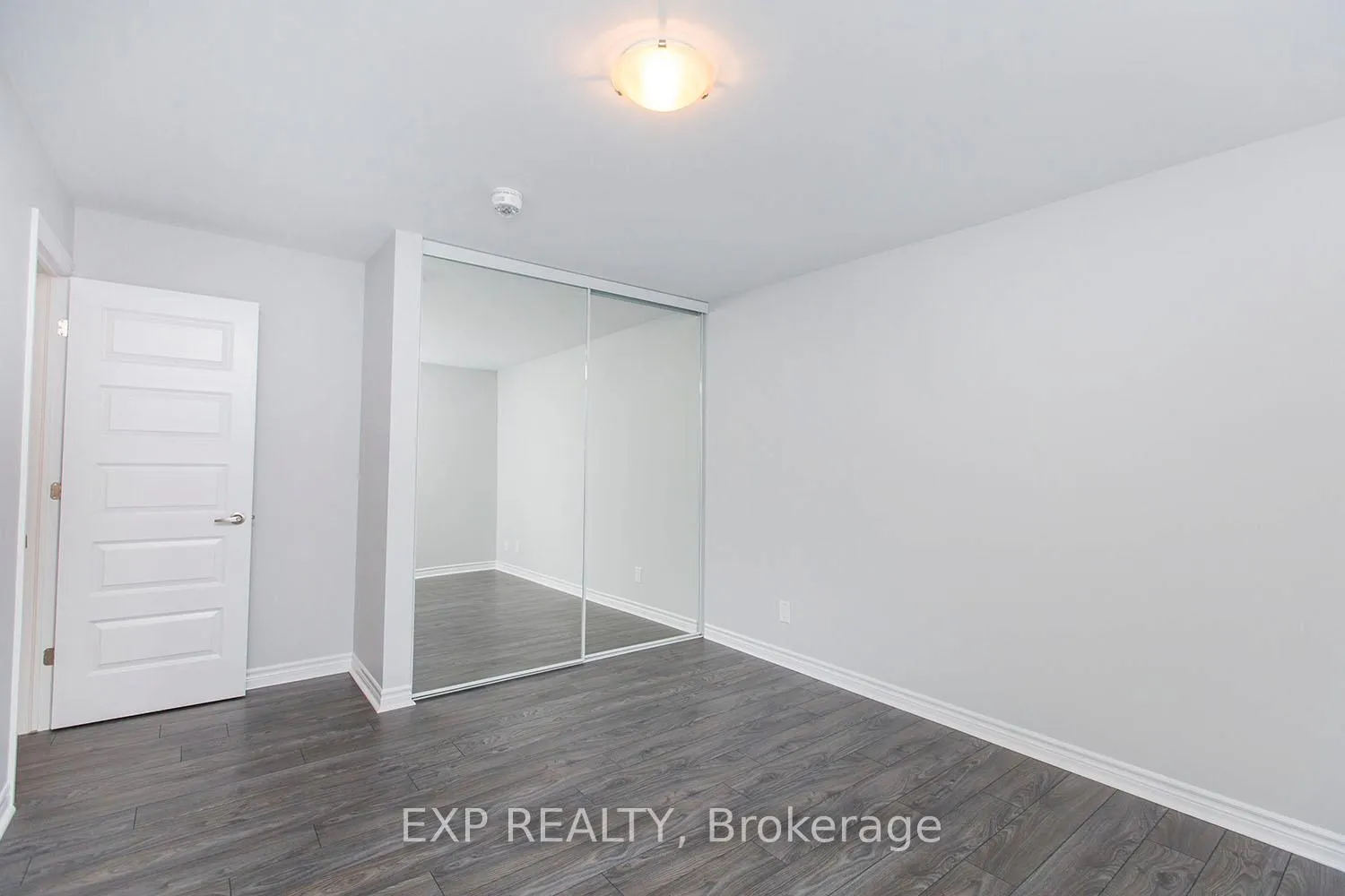 Photo 15 of Unit A, 183 Kipp Street, Ottawa, Vanier — HOMEH