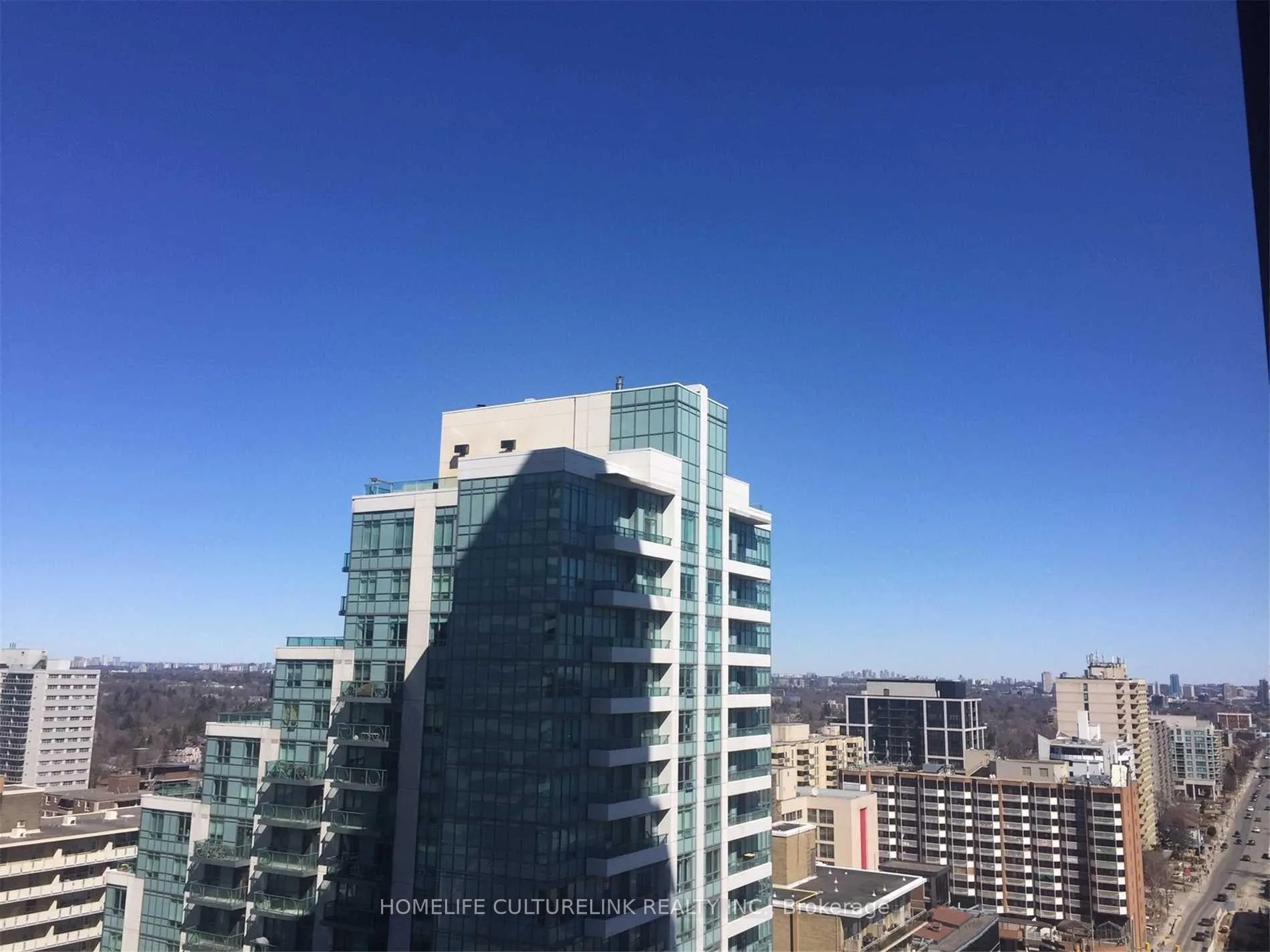Photo 8 of Unit 1805, 125 Redpath Avenue, Toronto, Mount Pleasant West — HOMEH