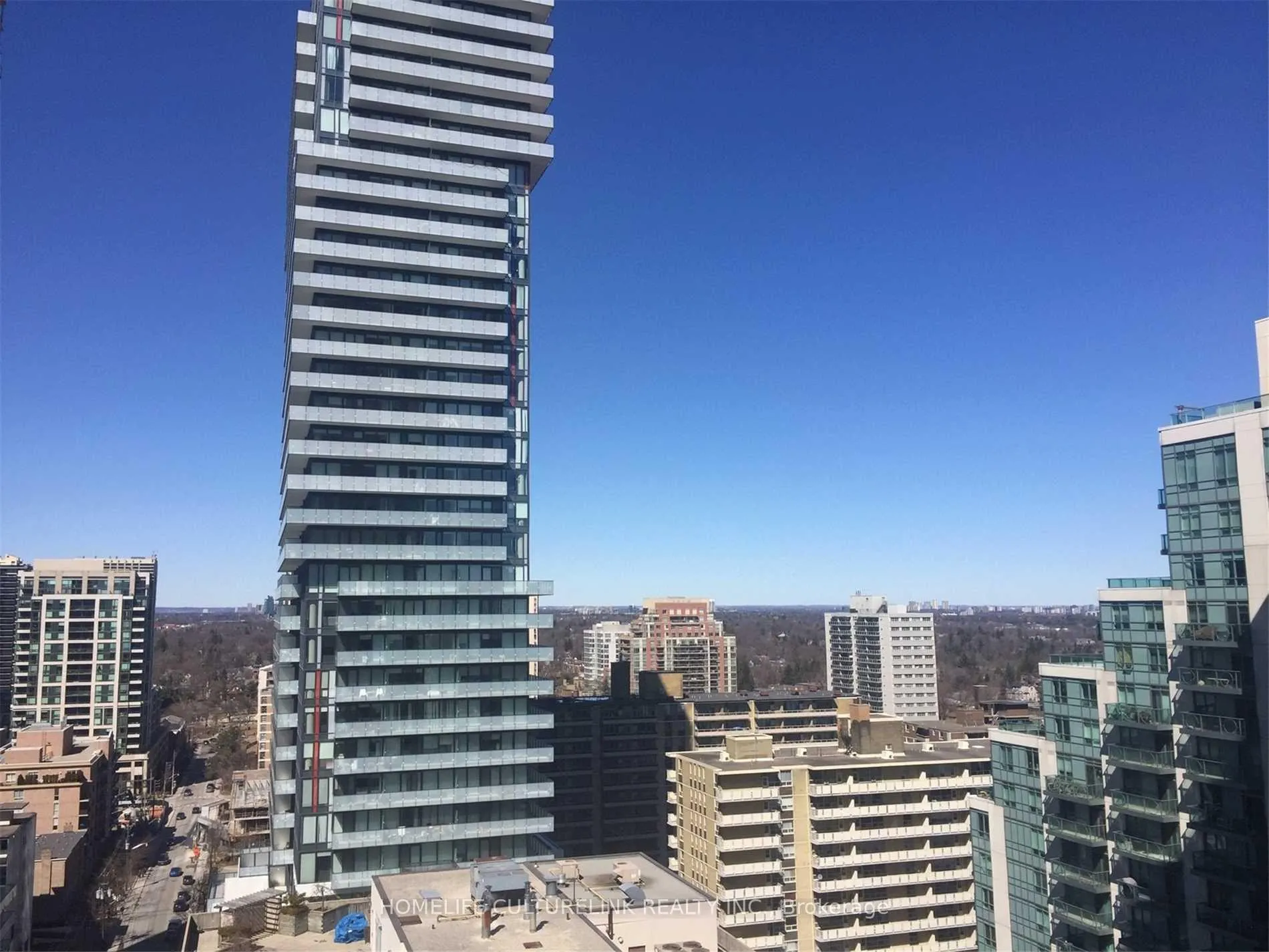 Photo 9 of Unit 1805, 125 Redpath Avenue, Toronto, Mount Pleasant West — HOMEH
