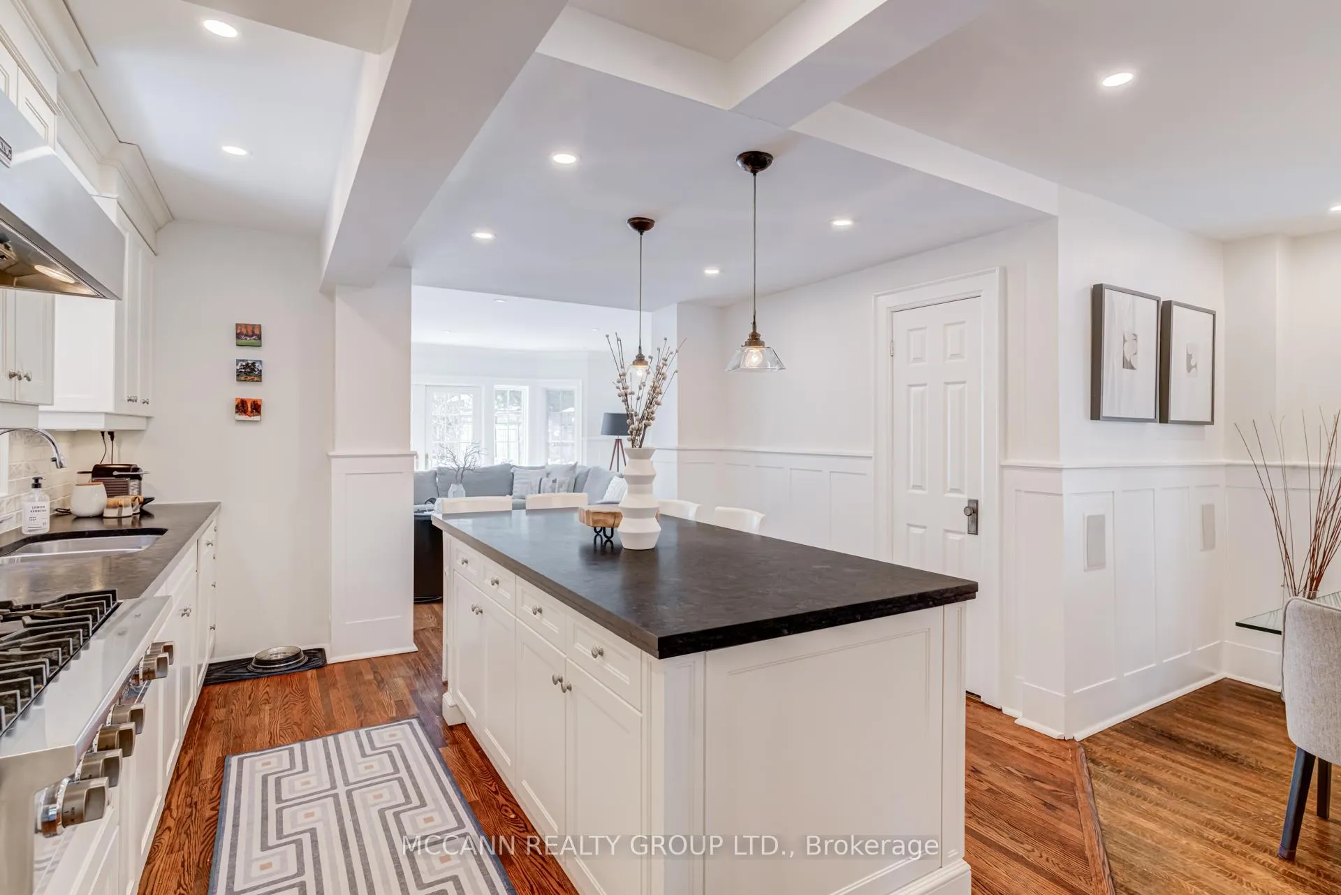 Photo 14 of 81 Wanless Crescent, Toronto, Lawrence Park North — HOMEH