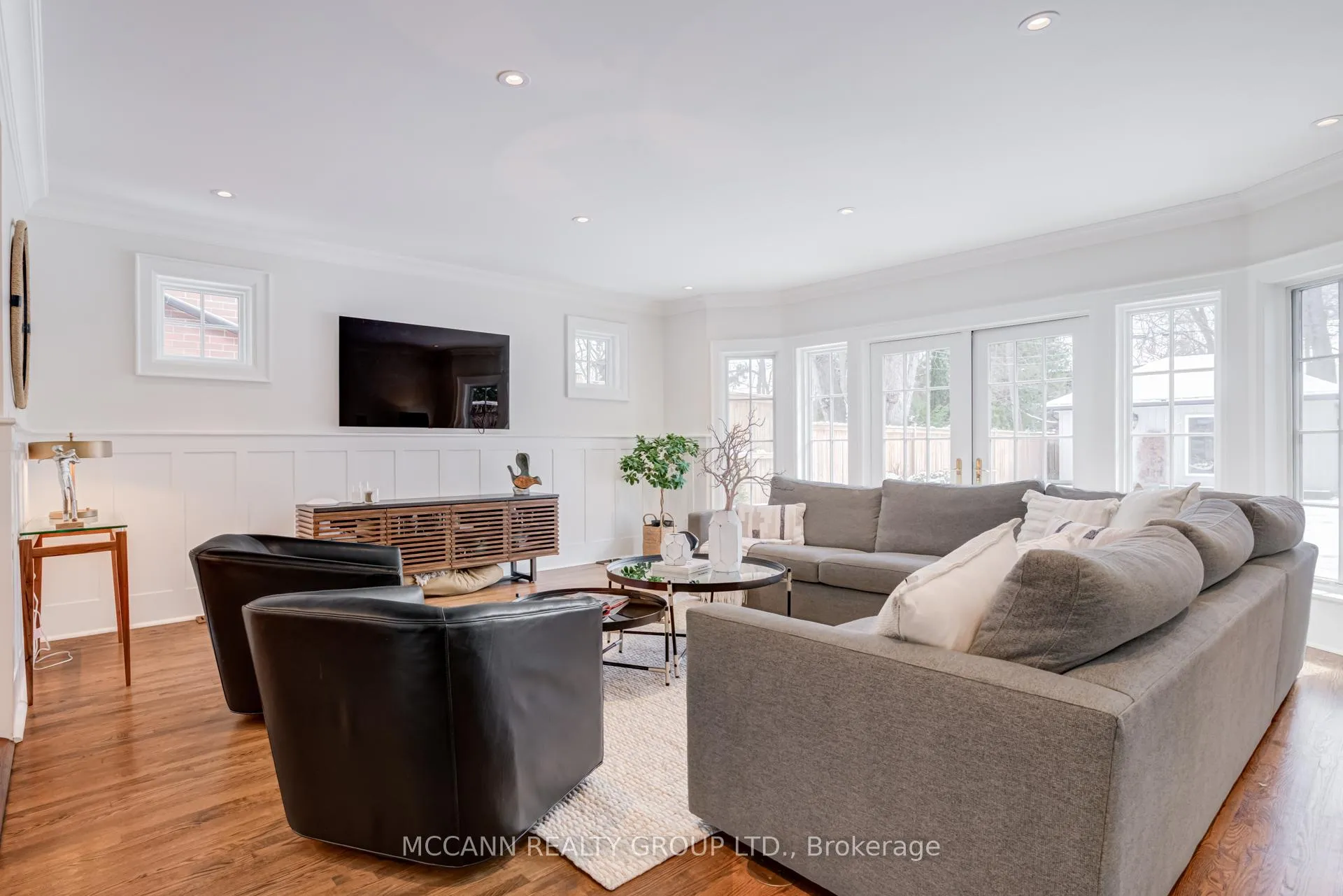 Photo 15 of 81 Wanless Crescent, Toronto, Lawrence Park North — HOMEH
