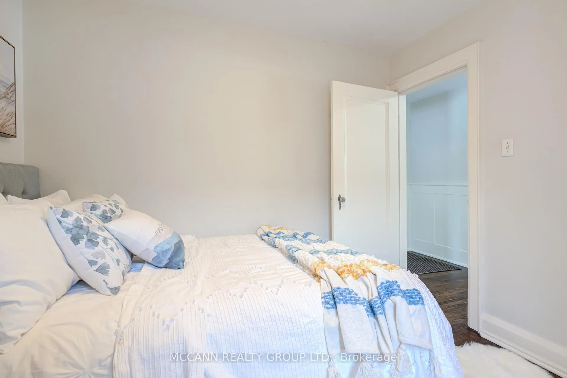 Photo 24 of 81 Wanless Crescent, Toronto, Lawrence Park North — HOMEH