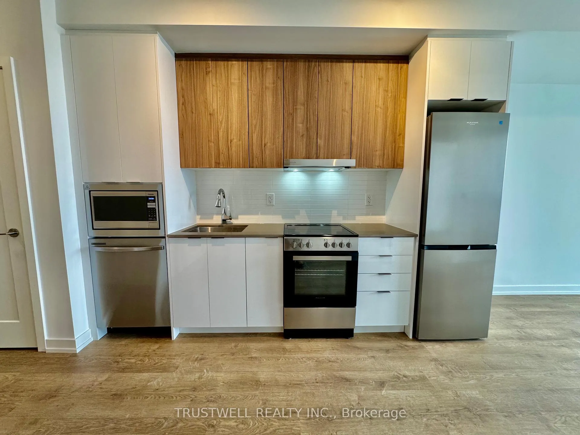 Photo 3 of Unit 2012, 9763 Markham Road, Markham, Greensborough — HOMEH