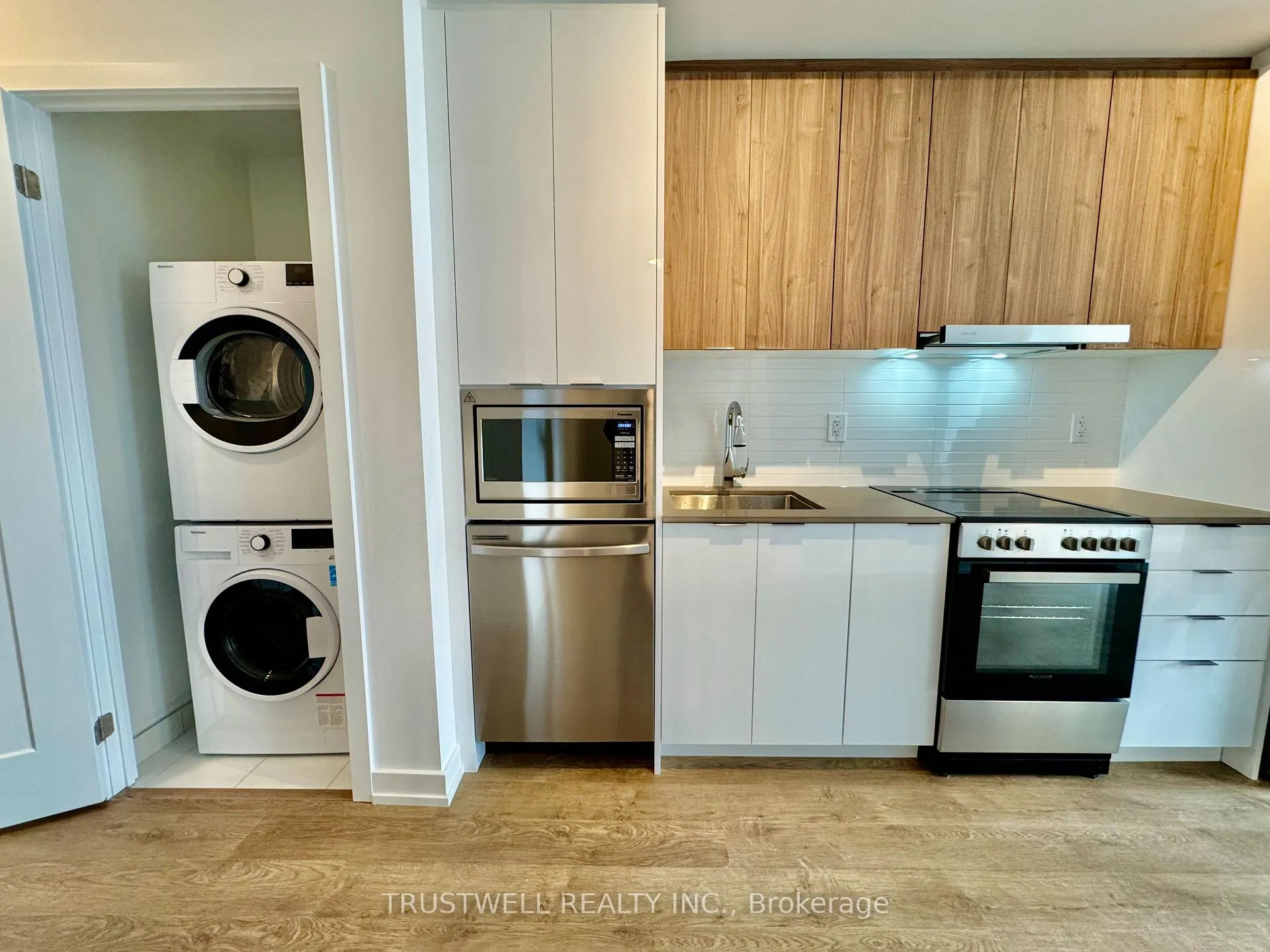 Photo 13 of Unit 2012, 9763 Markham Road, Markham, Greensborough — HOMEH