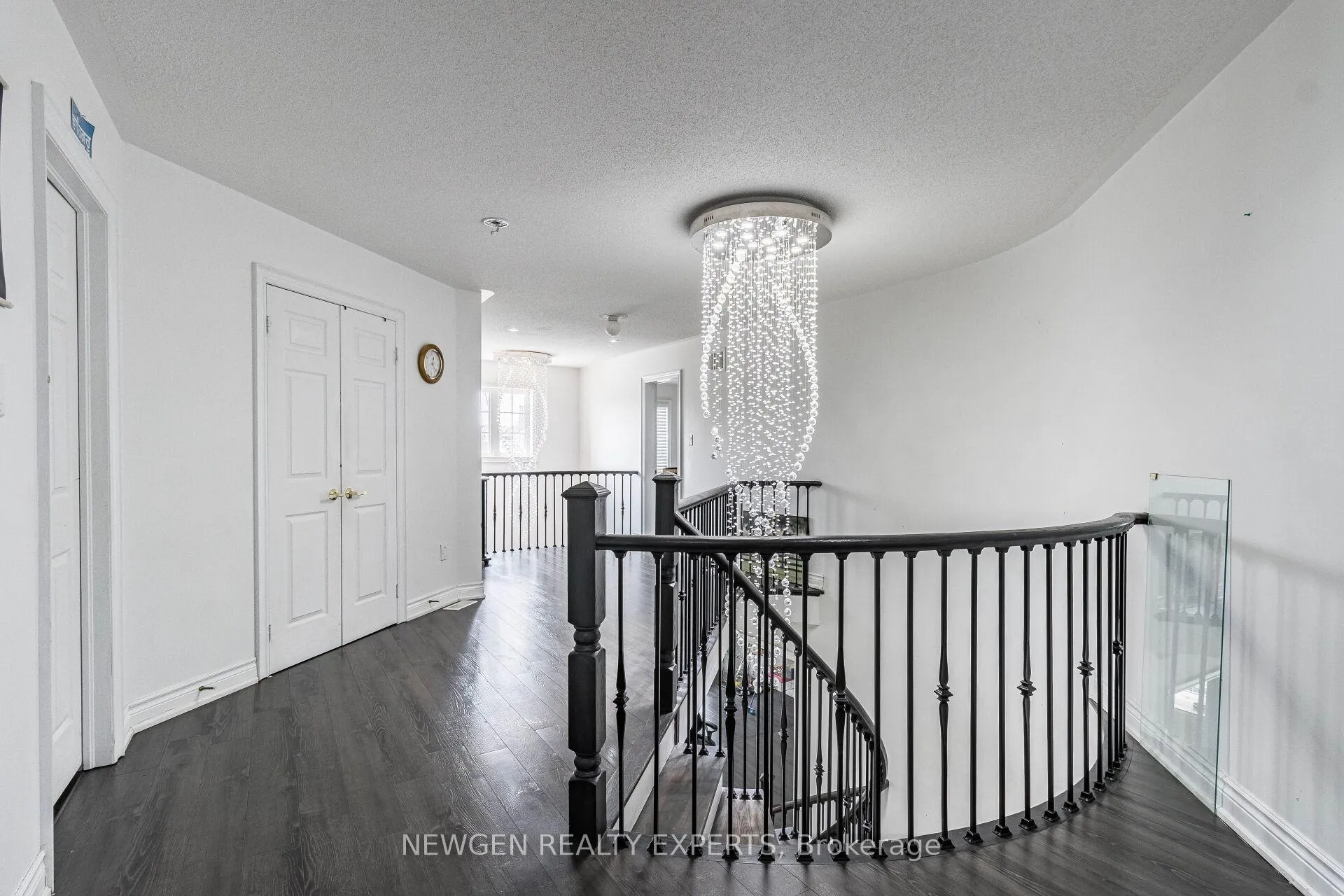 Photo 25 of 30 Rampart Drive, Brampton, Vales of Castlemore North — HOMEH