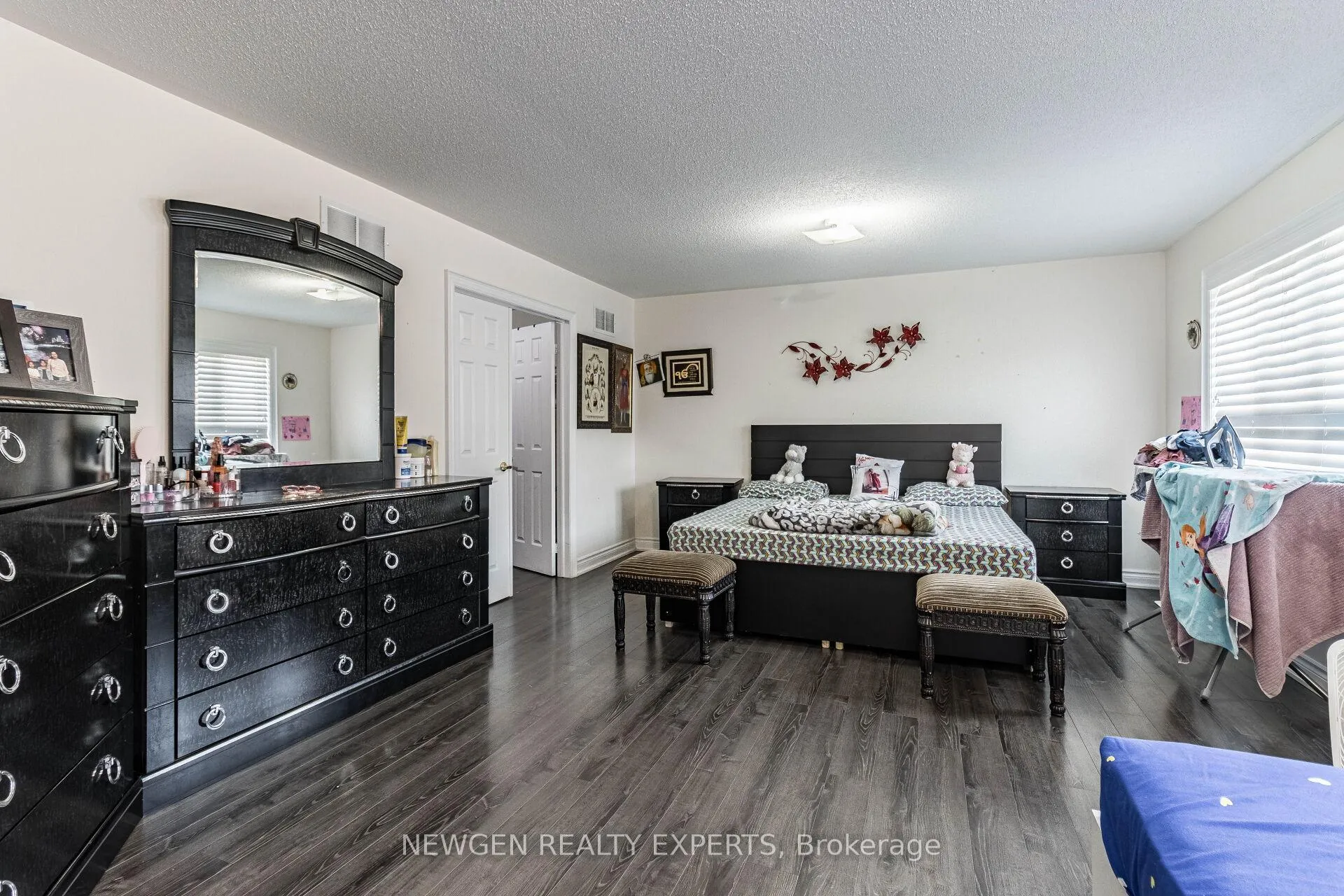Photo 29 of 30 Rampart Drive, Brampton, Vales of Castlemore North — HOMEH