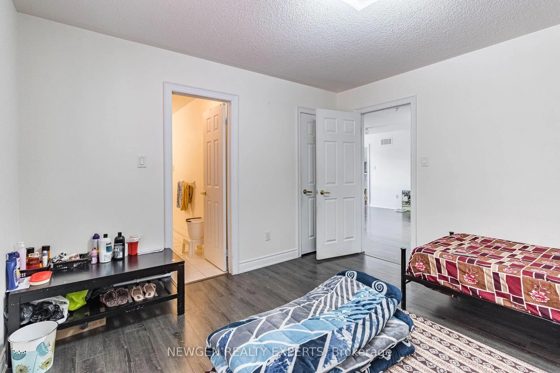 Photo 42 of 30 Rampart Drive, Brampton, Vales of Castlemore North — HOMEH