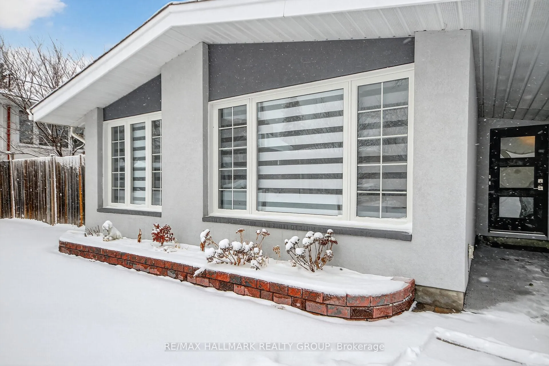 Photo 2 of 757 Garner Avenue, Ottawa, Mooneys Bay/Riverside Park — HOMEH