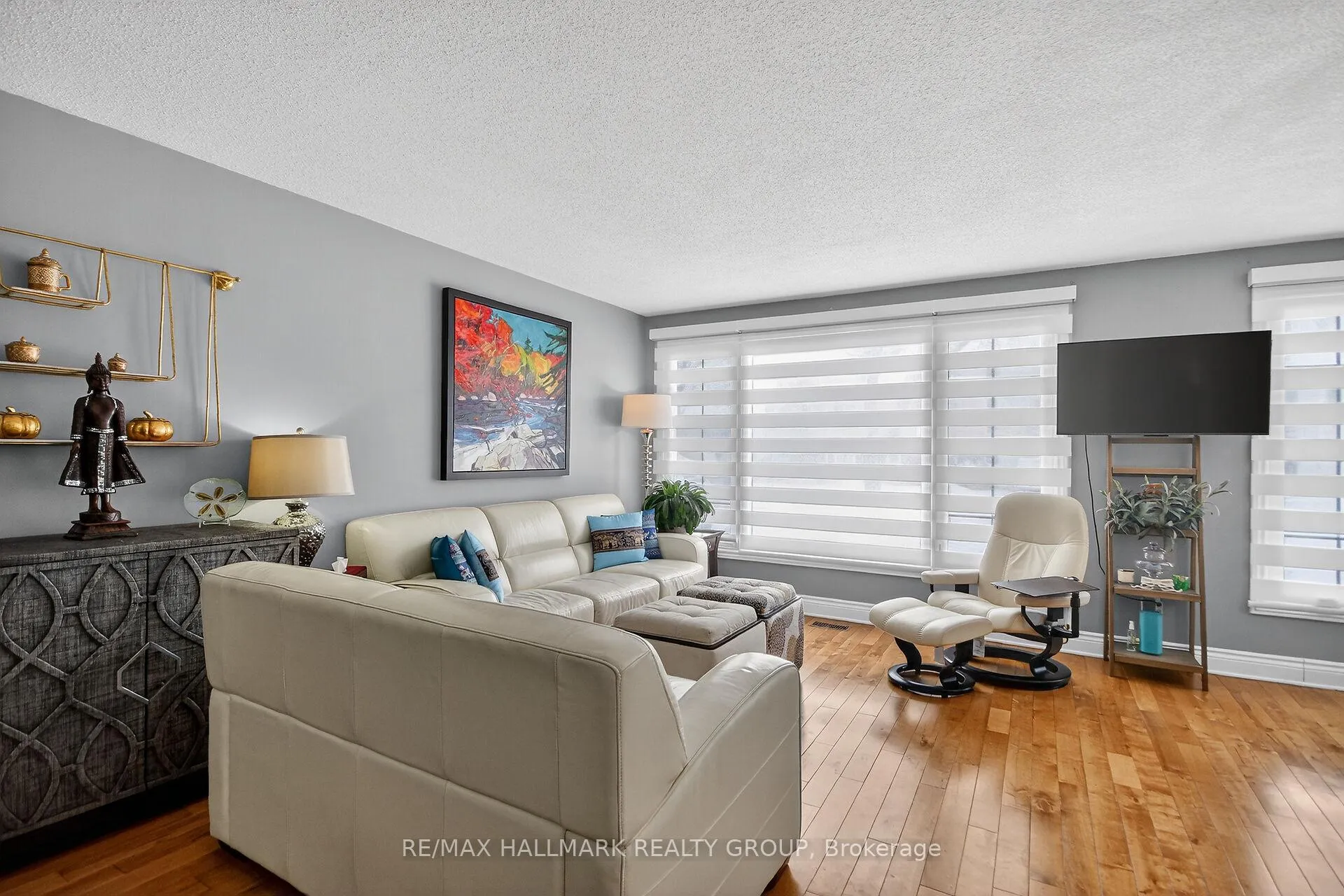 Photo 9 of 757 Garner Avenue, Ottawa, Mooneys Bay/Riverside Park — HOMEH