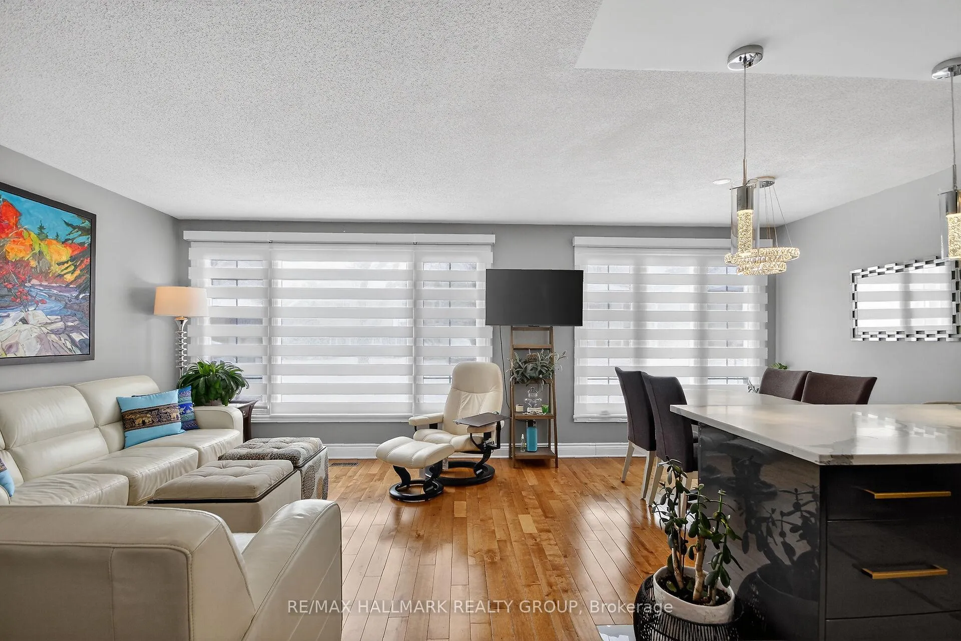 Photo 12 of 757 Garner Avenue, Ottawa, Mooneys Bay/Riverside Park — HOMEH