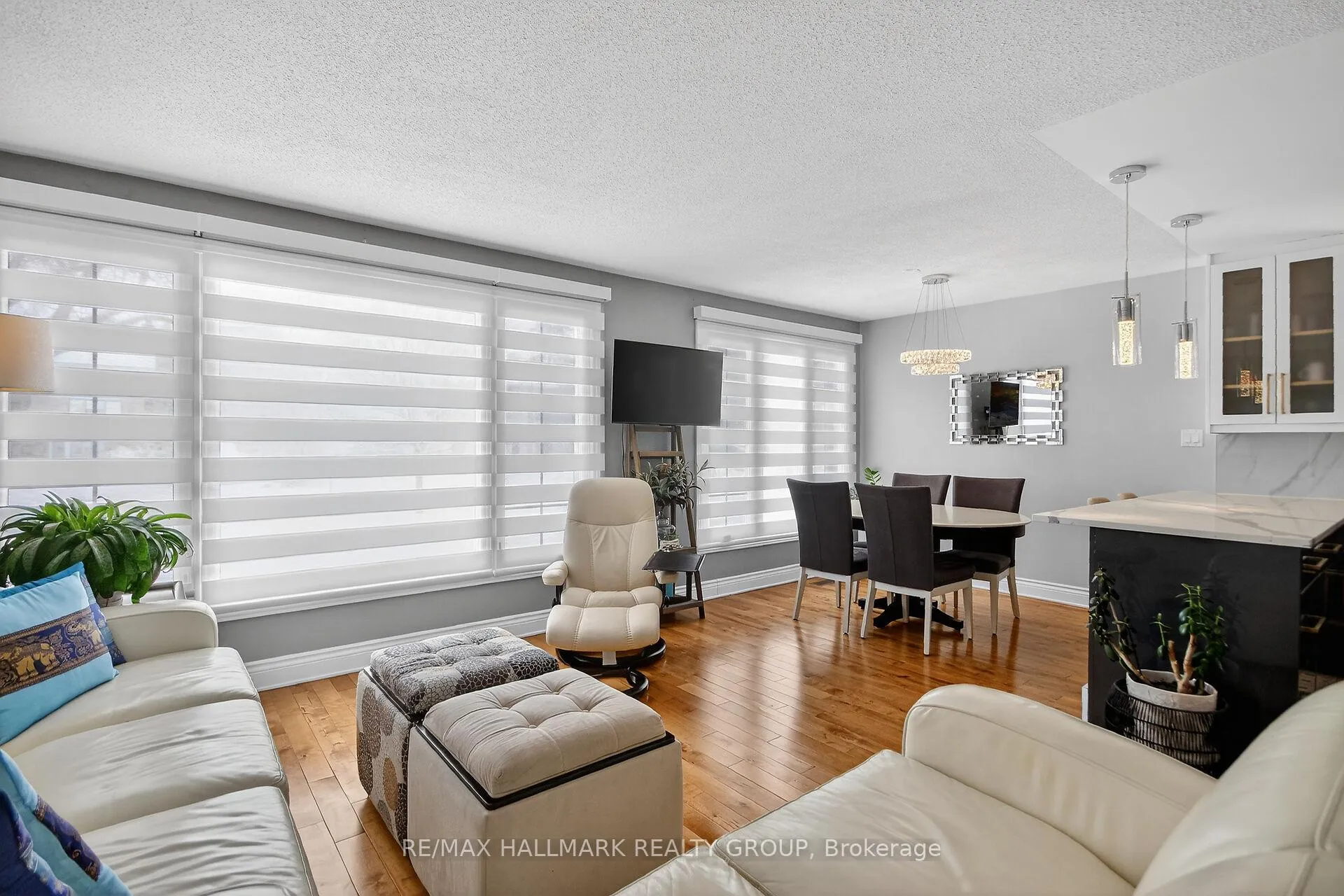Photo 13 of 757 Garner Avenue, Ottawa, Mooneys Bay/Riverside Park — HOMEH
