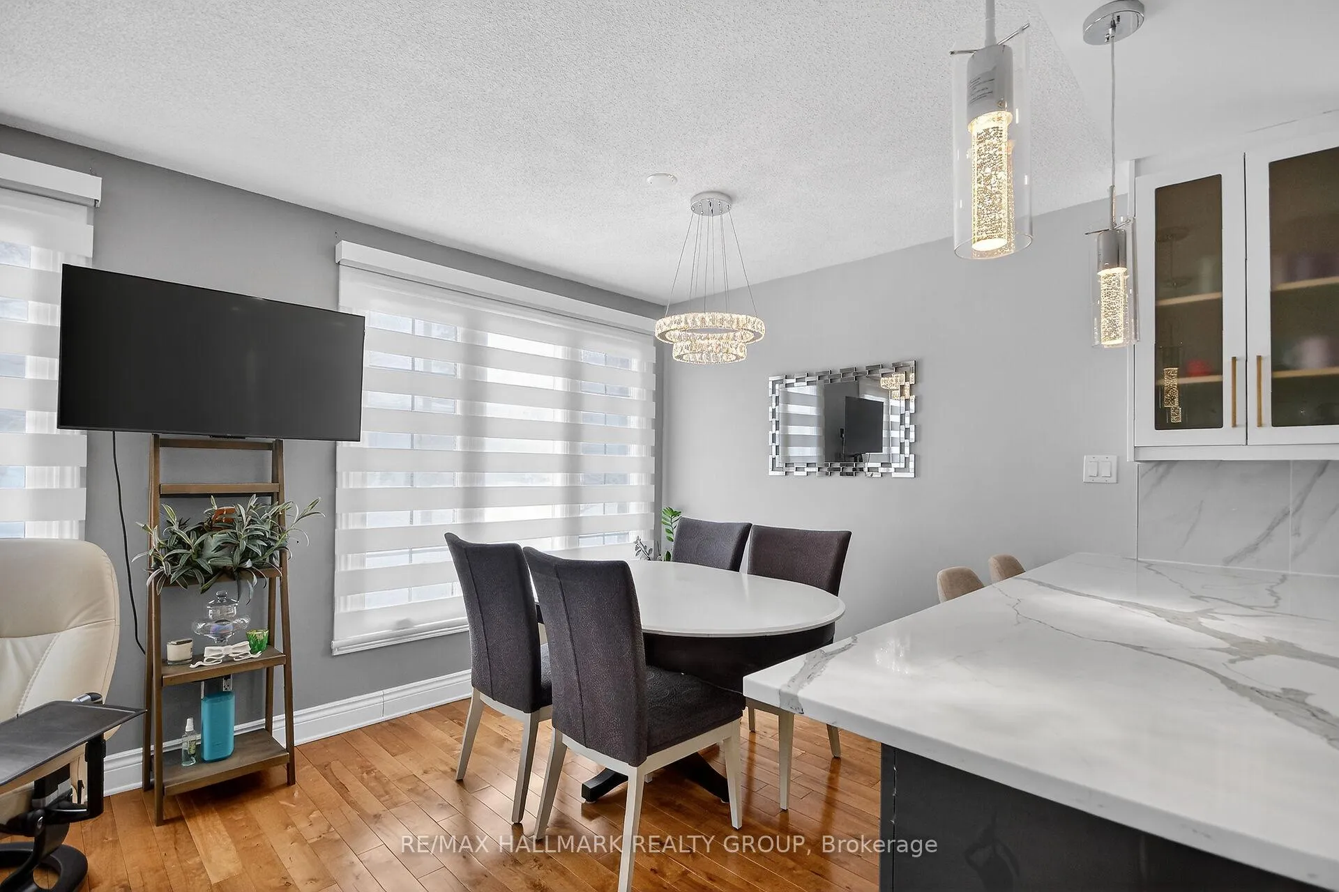 Photo 15 of 757 Garner Avenue, Ottawa, Mooneys Bay/Riverside Park — HOMEH