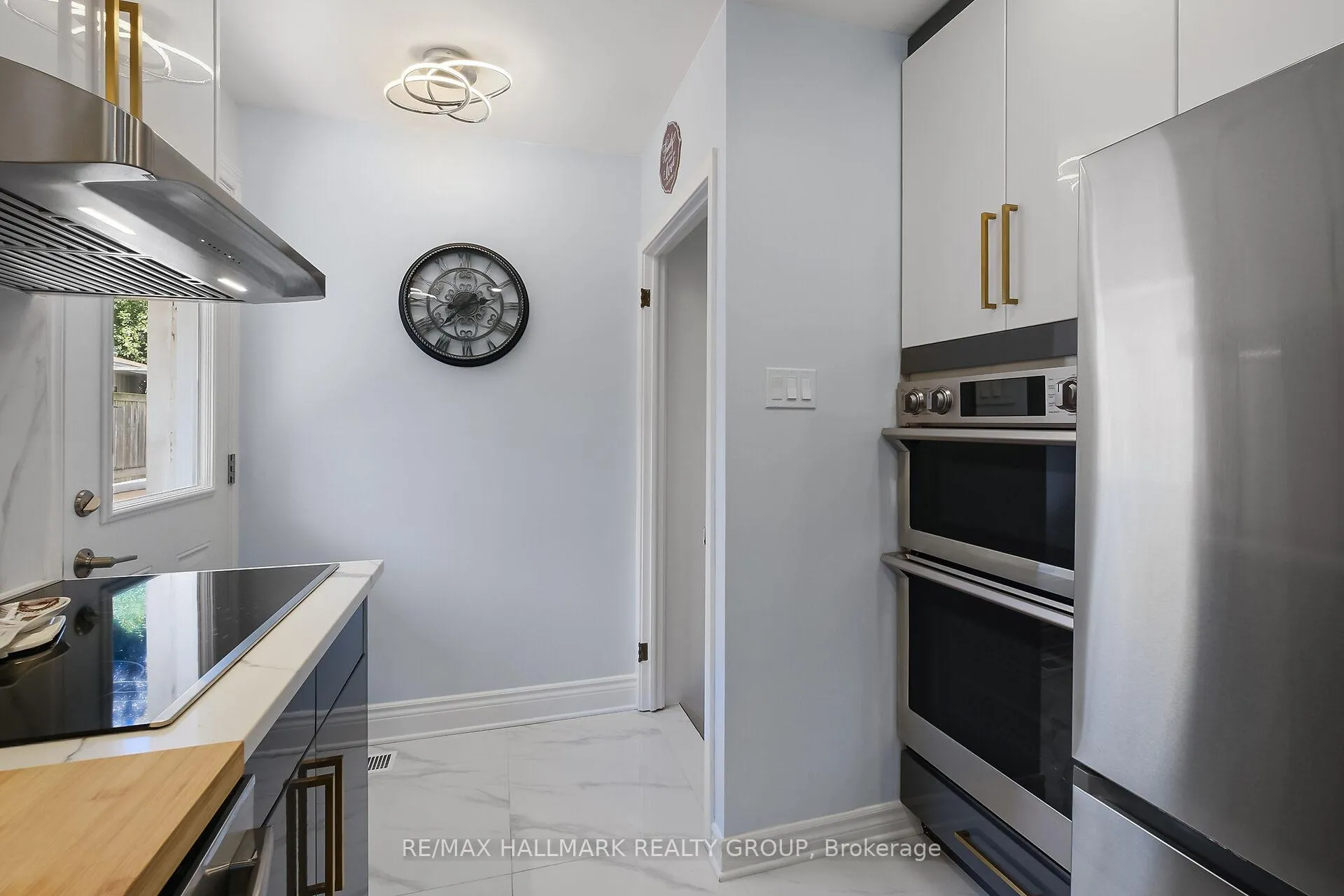 Photo 23 of 757 Garner Avenue, Ottawa, Mooneys Bay/Riverside Park — HOMEH